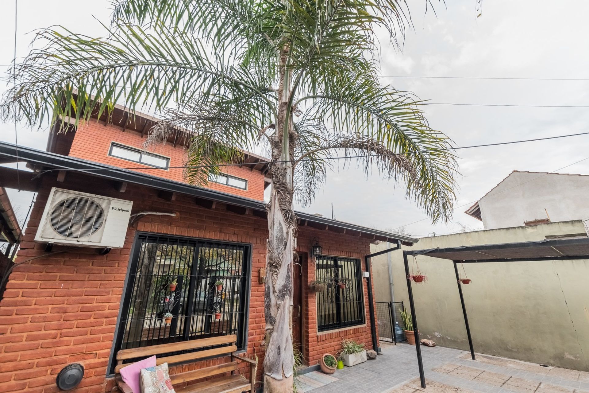 Casa en venta en Ezeiza 4 ambientes con Quincho — foto 2