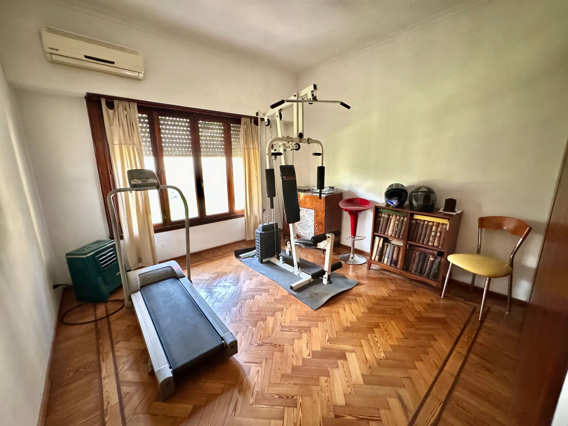 CASA 4 AMBIENTES CON QUINCHO EN VENTA BERAZATEGUI - 16
