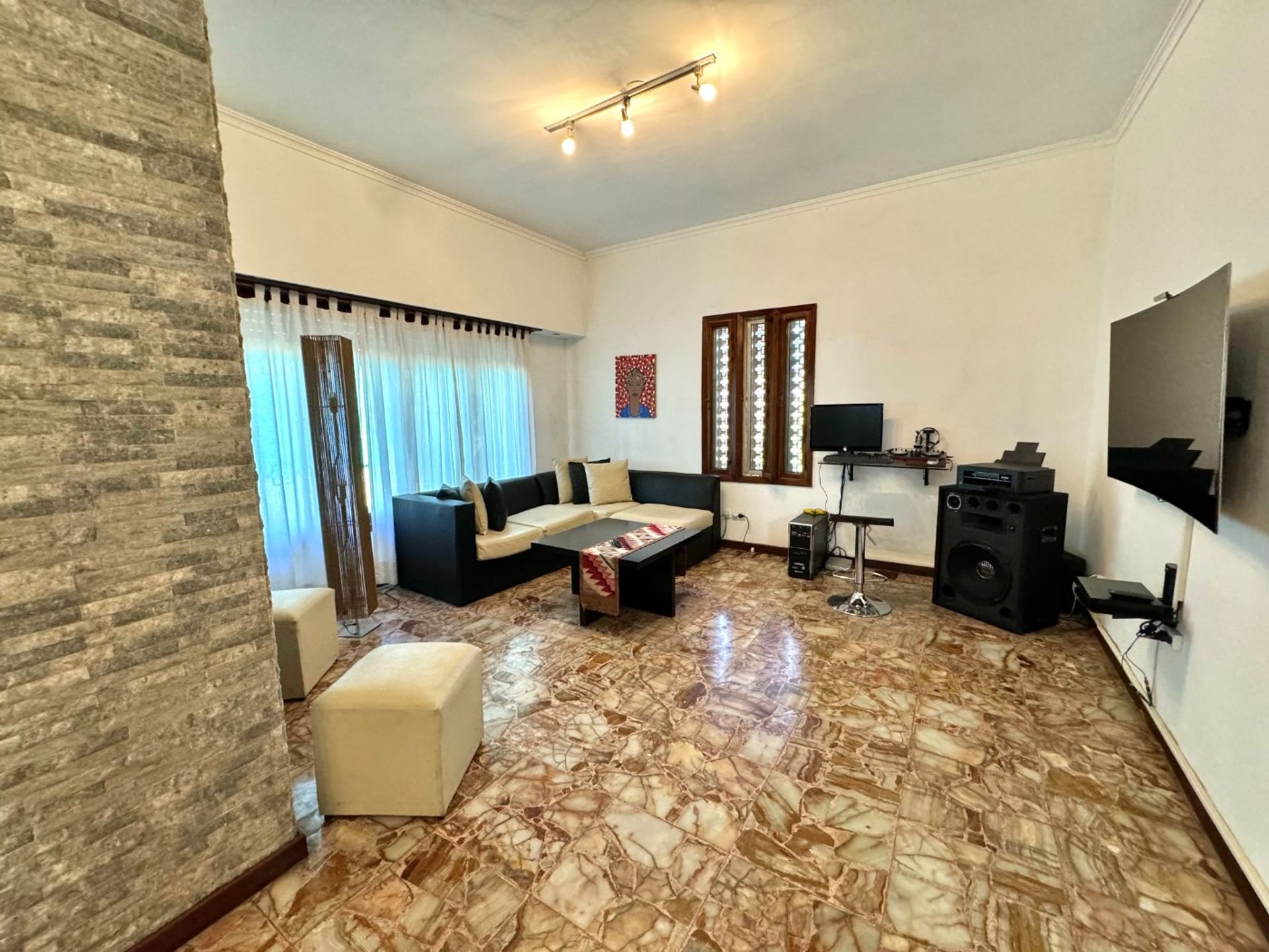 CASA 4 AMBIENTES CON QUINCHO EN VENTA BERAZATEGUI - 9