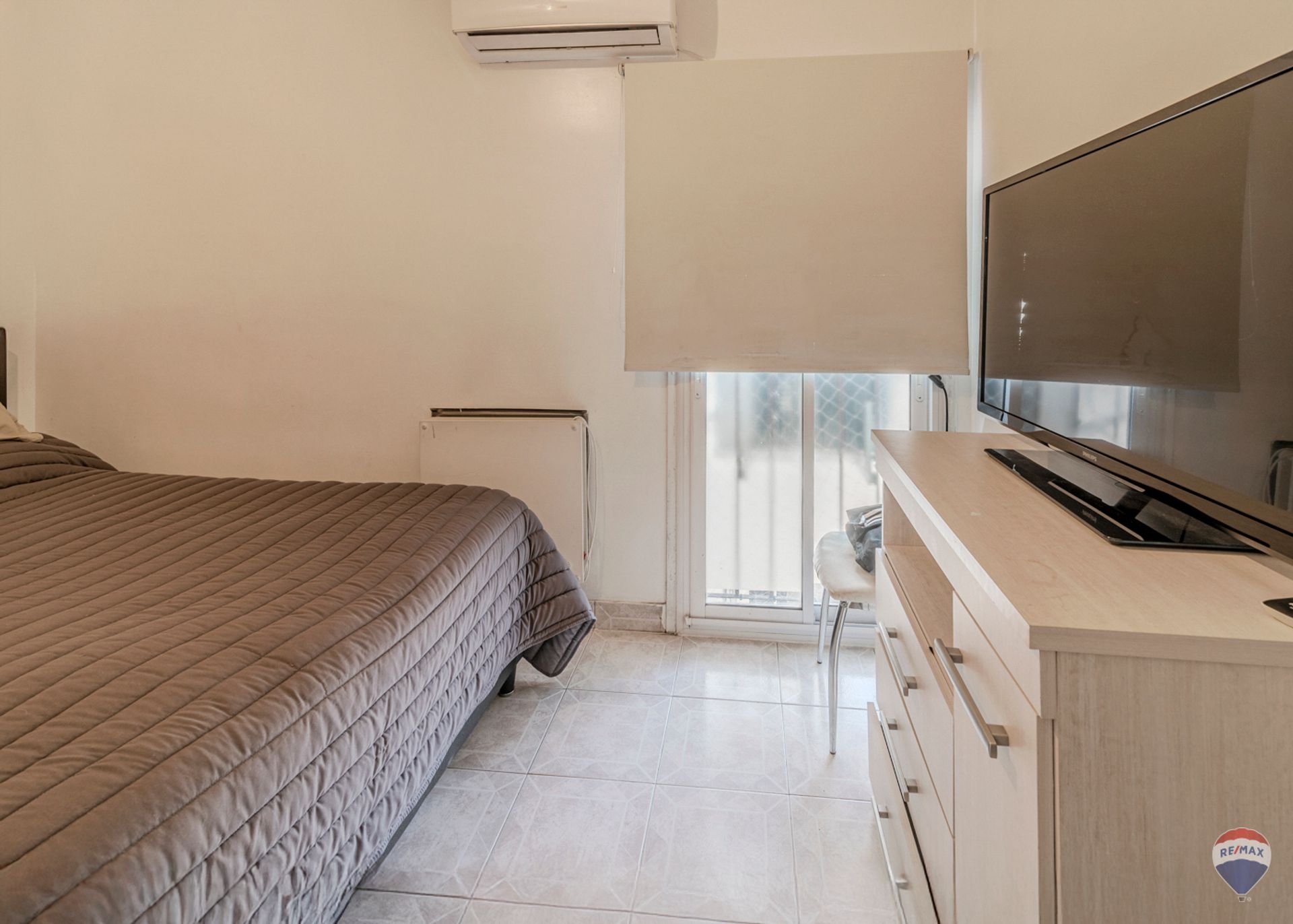 DEPARTAMENTO EN VENTA 3 AMBIENTES BALCON COCHERA - 11