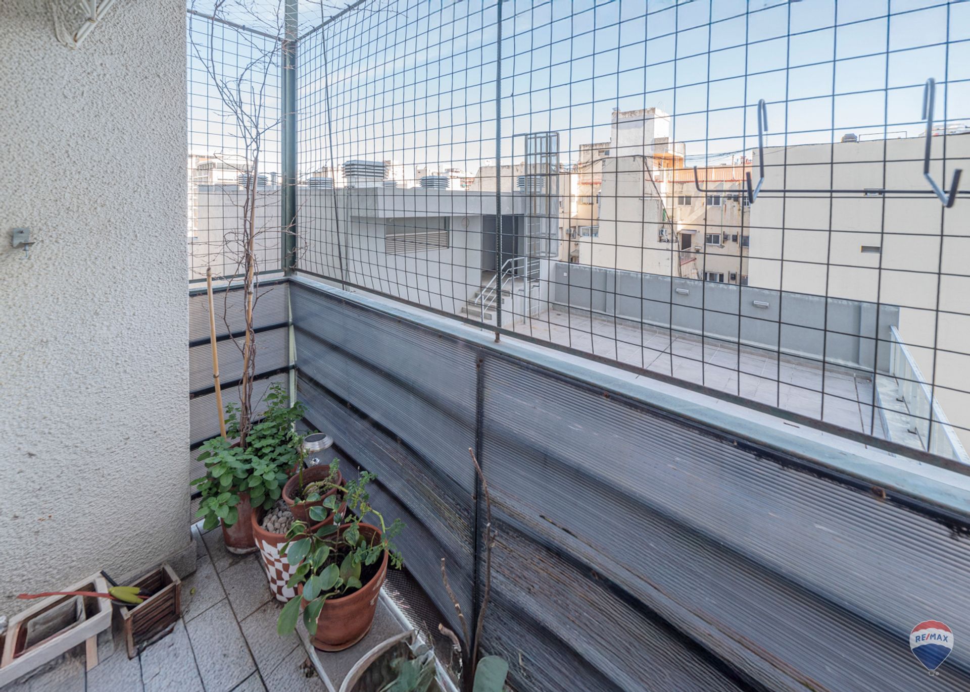 DEPARTAMENTO EN VENTA 3 AMBIENTES BALCON COCHERA - 13