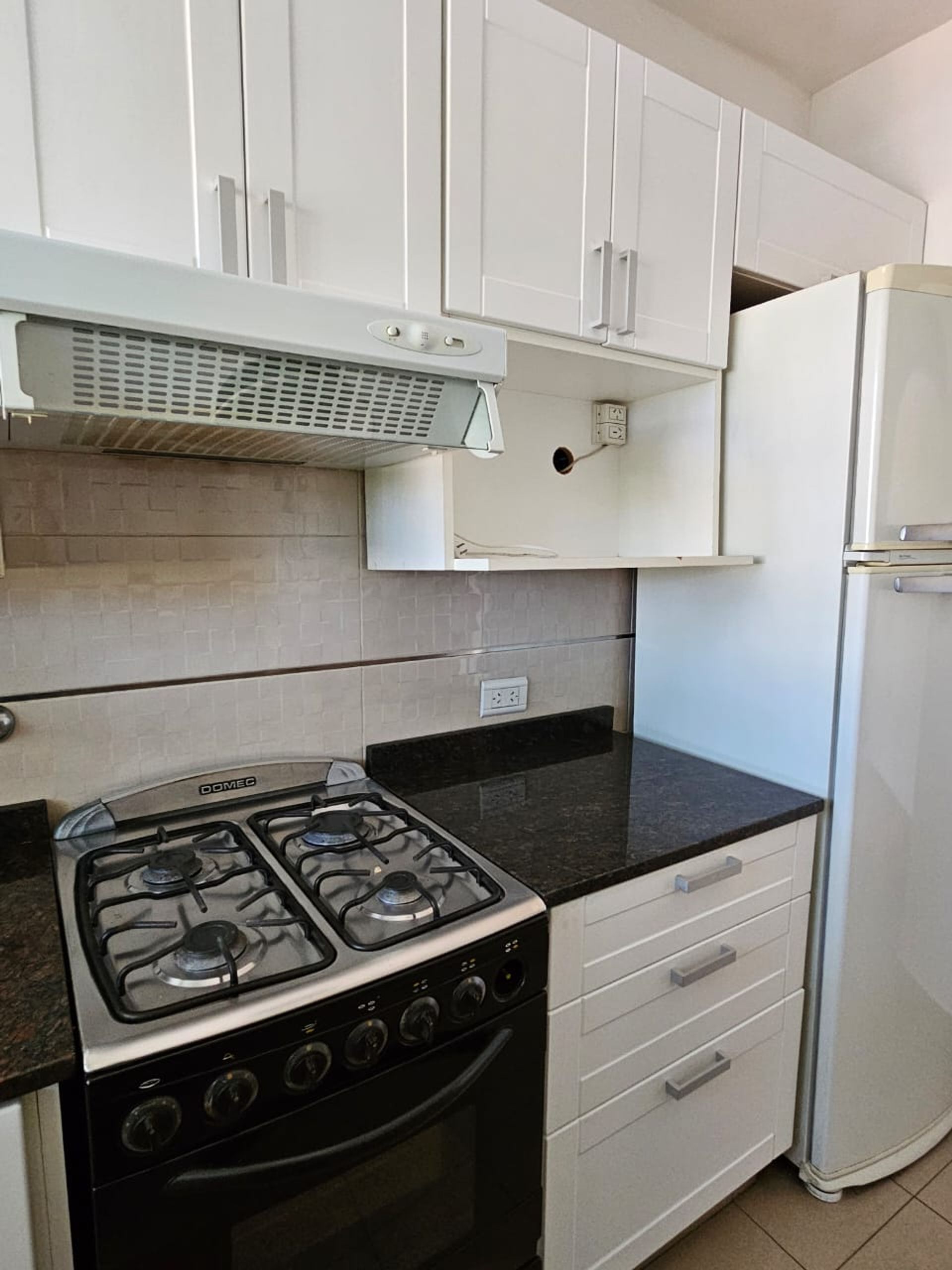 venta departamento 2 ambientes con balcón Liniers - 10