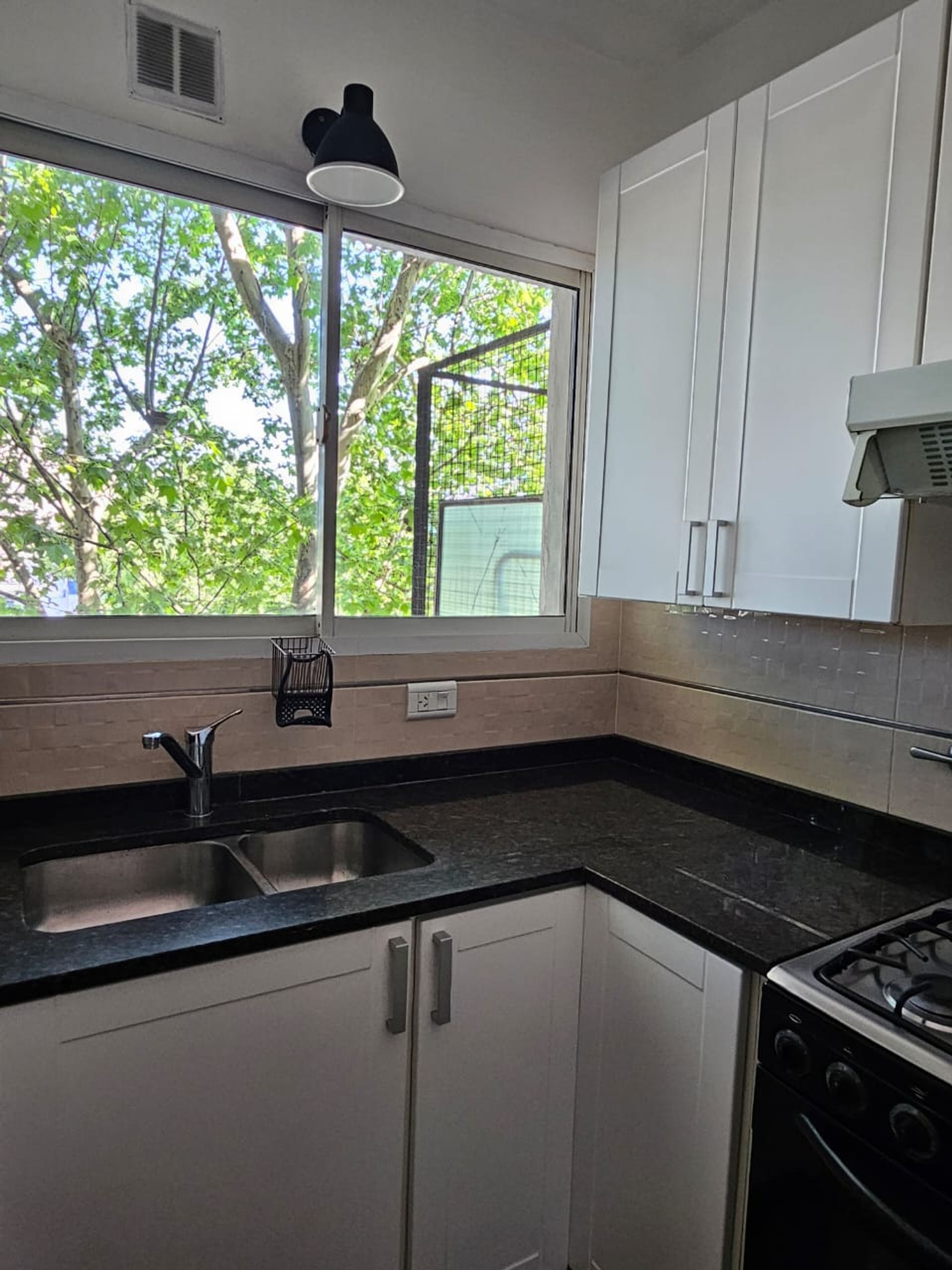 venta departamento 2 ambientes con balcón Liniers - 9