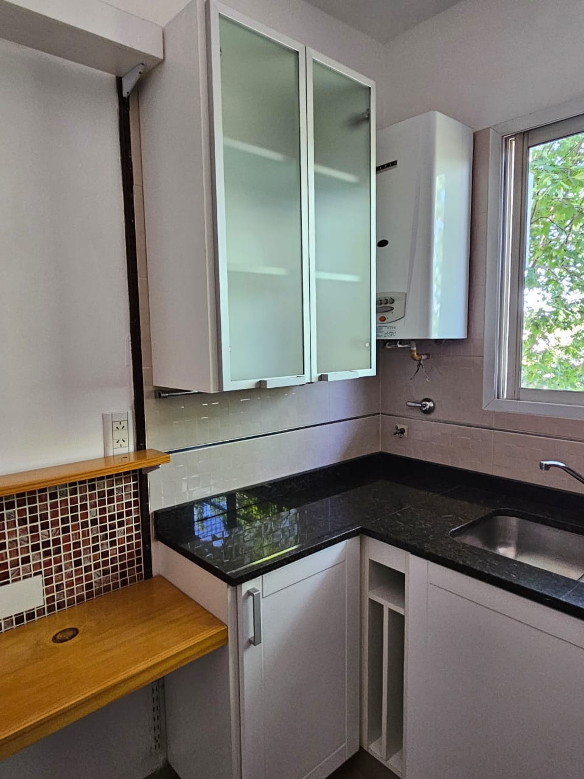 venta departamento 2 ambientes con balcón Liniers - 7