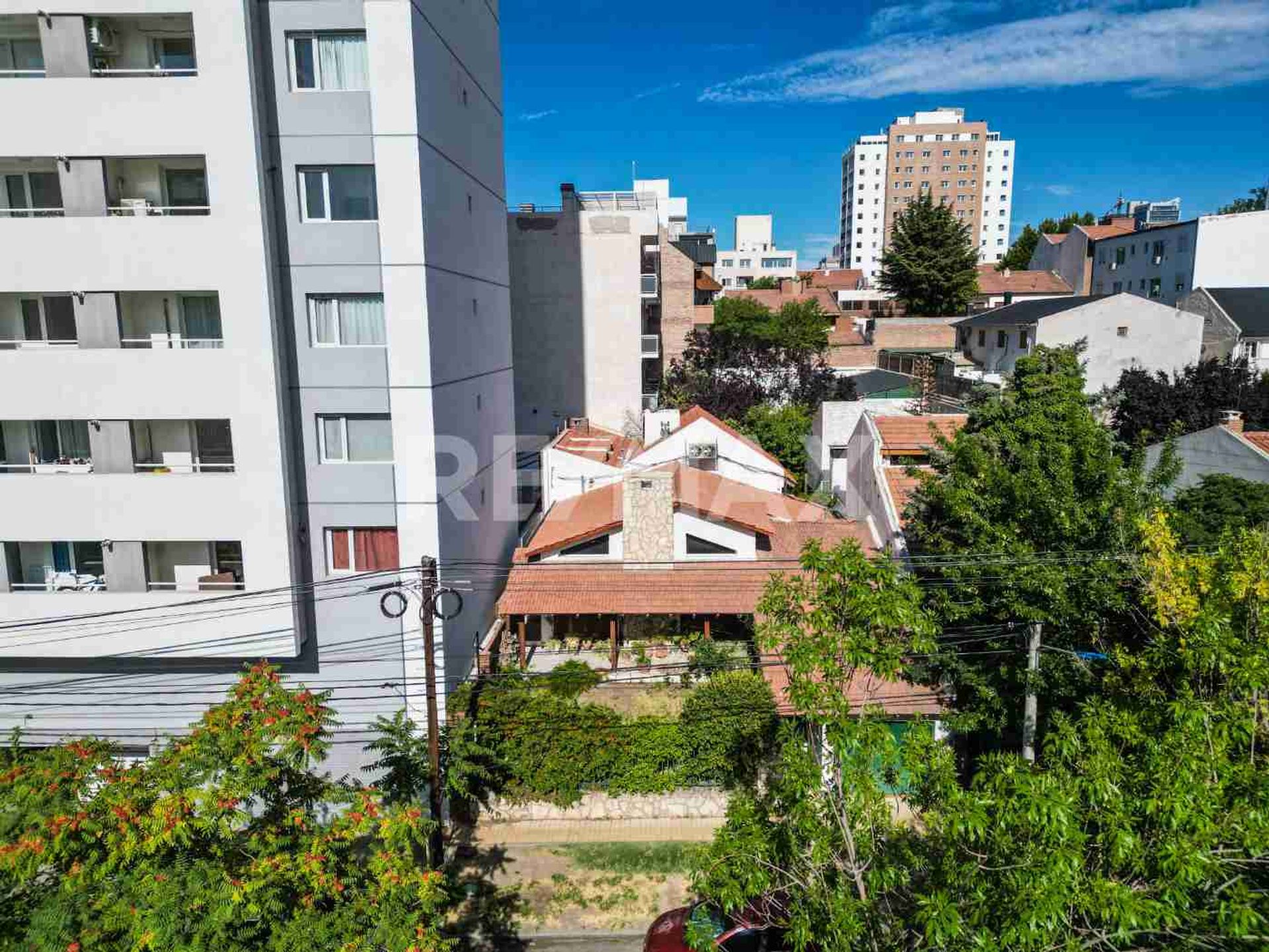 VENTA CASA 4 DORMITORIOS, CALLE BROWN 934, NEUQU&Eacute;N - 5