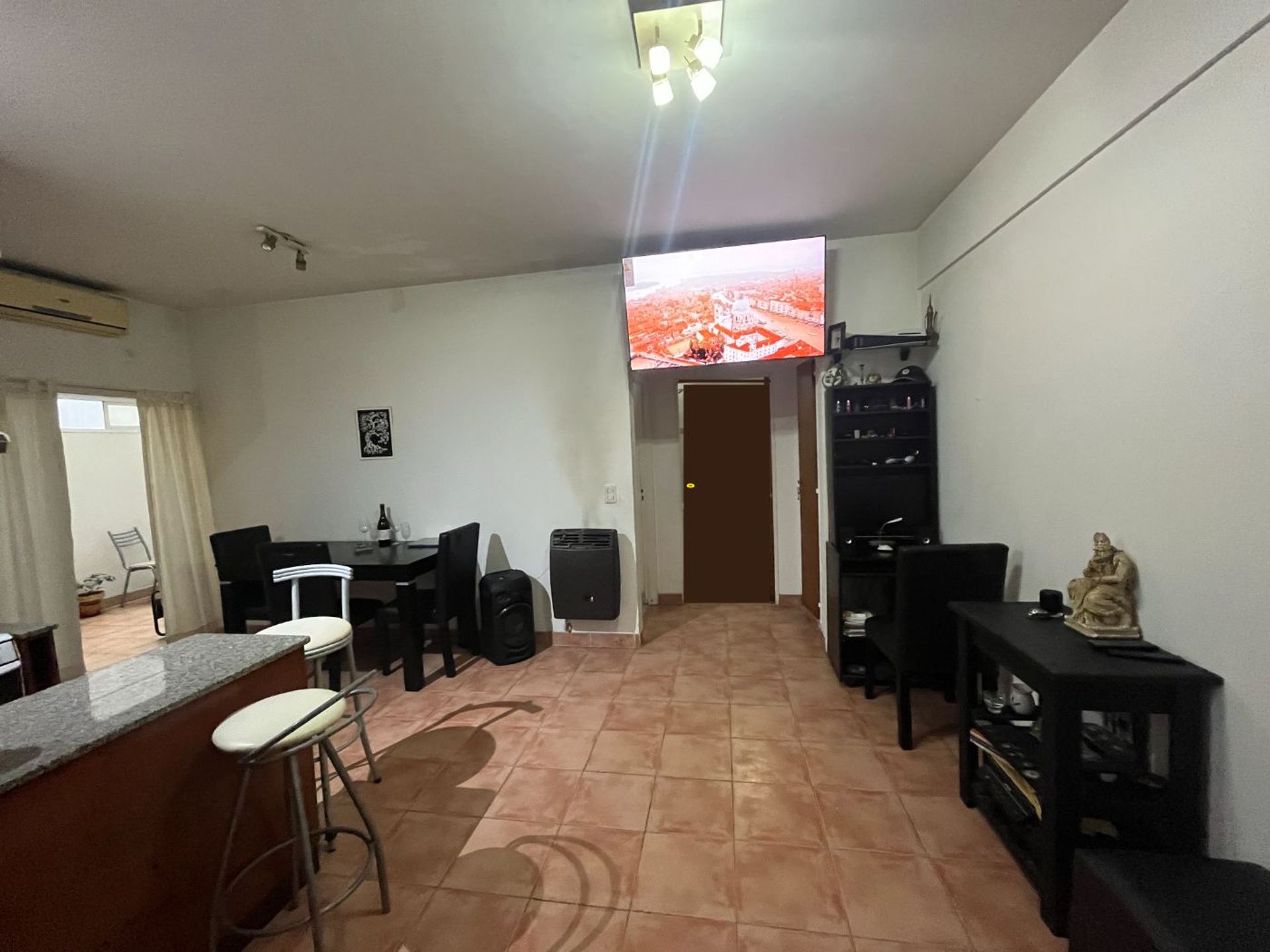 Venta PH 2 ambientes en Villa Pueyrredón - 2