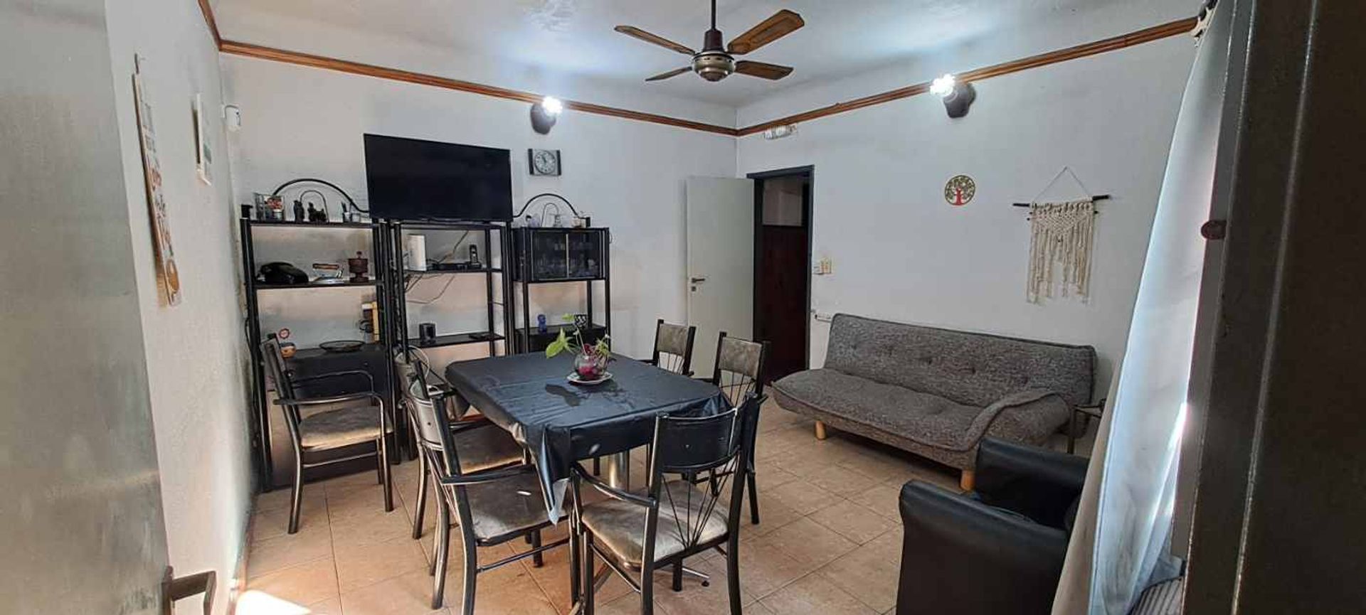 Venta Ph 1° piso 4 ambientes Caseros - 11