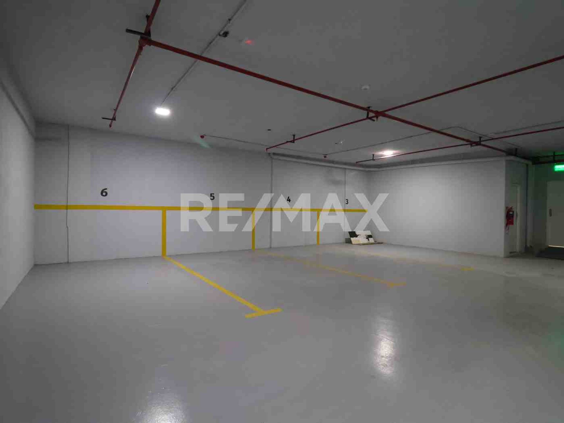 Deptos Monoambiente Apto Residencial y Profesional - 13