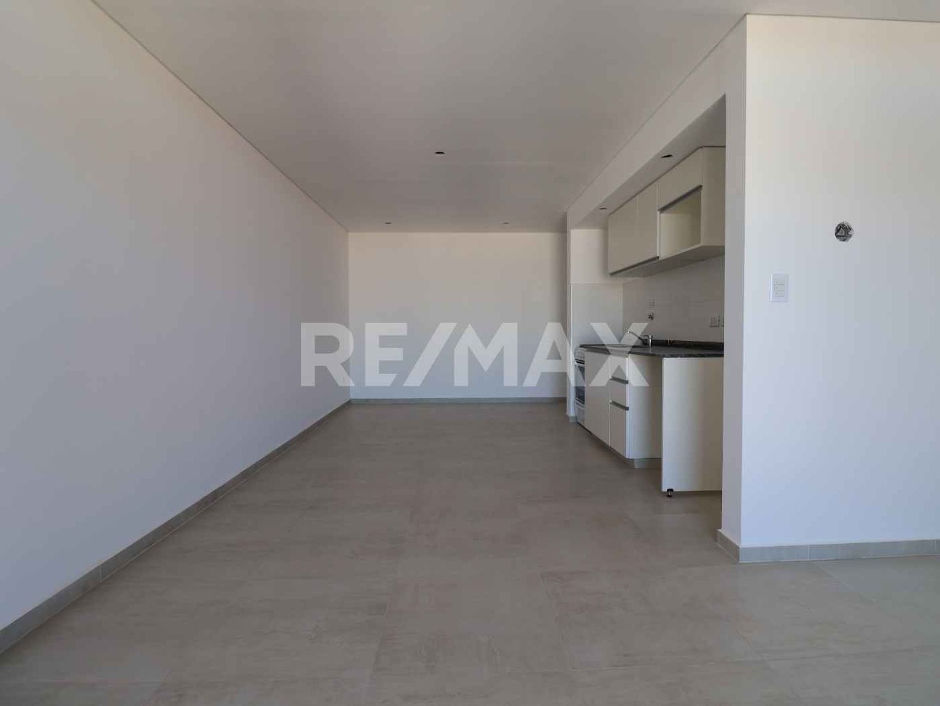Deptos Monoambiente Apto Residencial y Profesional - 8