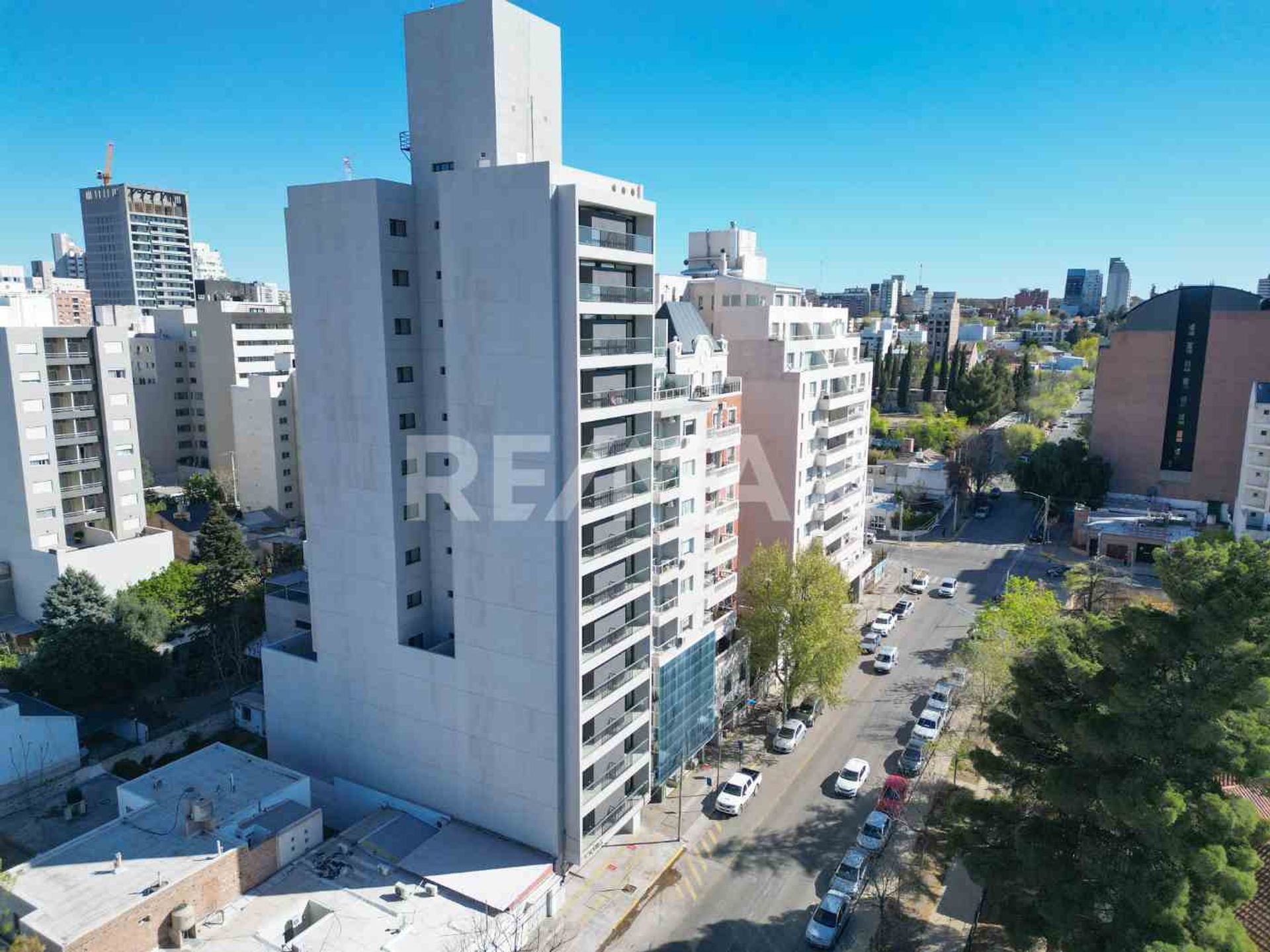 Deptos Monoambiente Apto Residencial y Profesional - 20