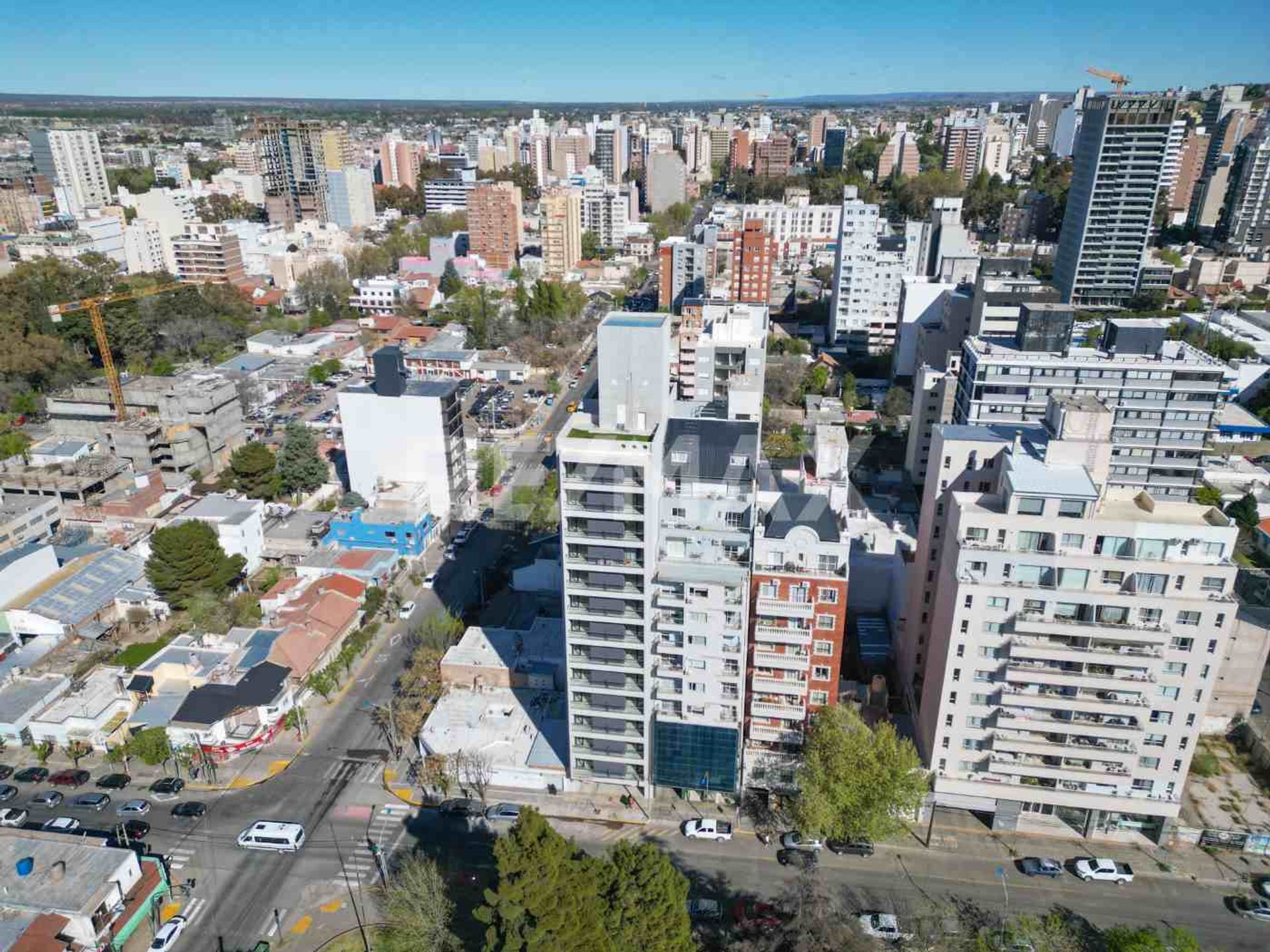 Deptos Monoambiente Apto Residencial y Profesional - 17