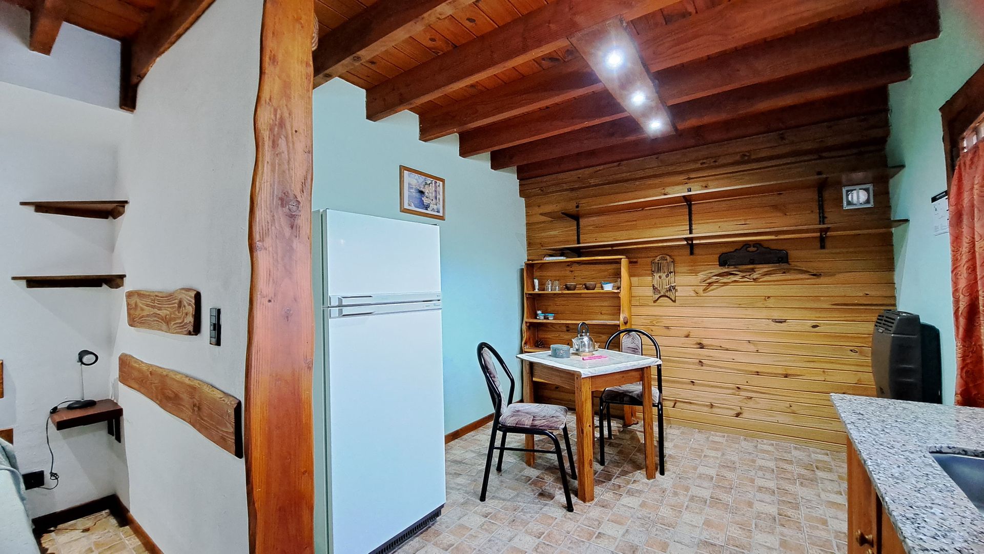 Complejo Tur&iacute;stico Casa + 4 Deptos. - 19