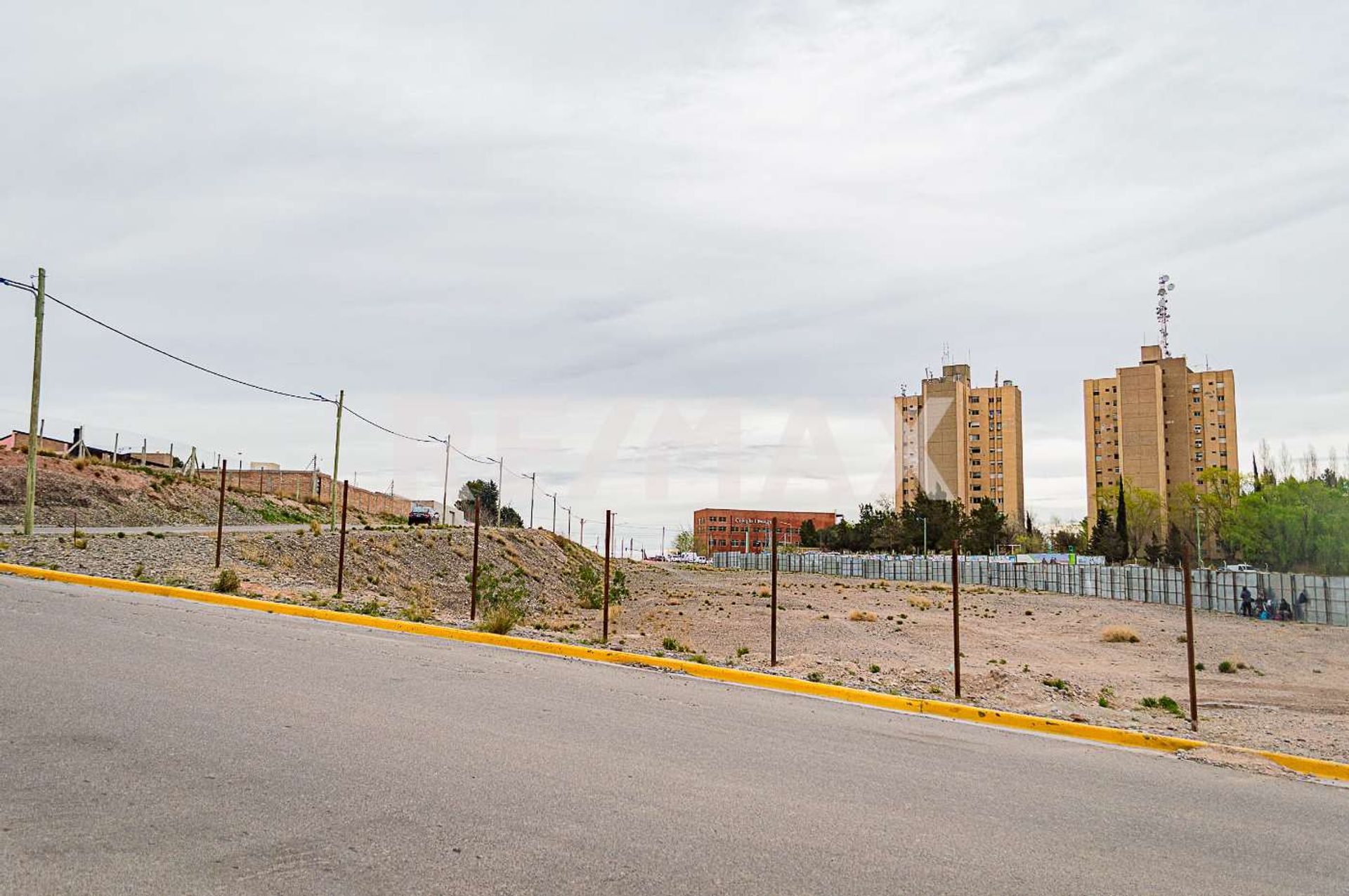 FRACCIÓN EN VENTA 6811,95 m2 | AV DR. RAMON | NQN - 5