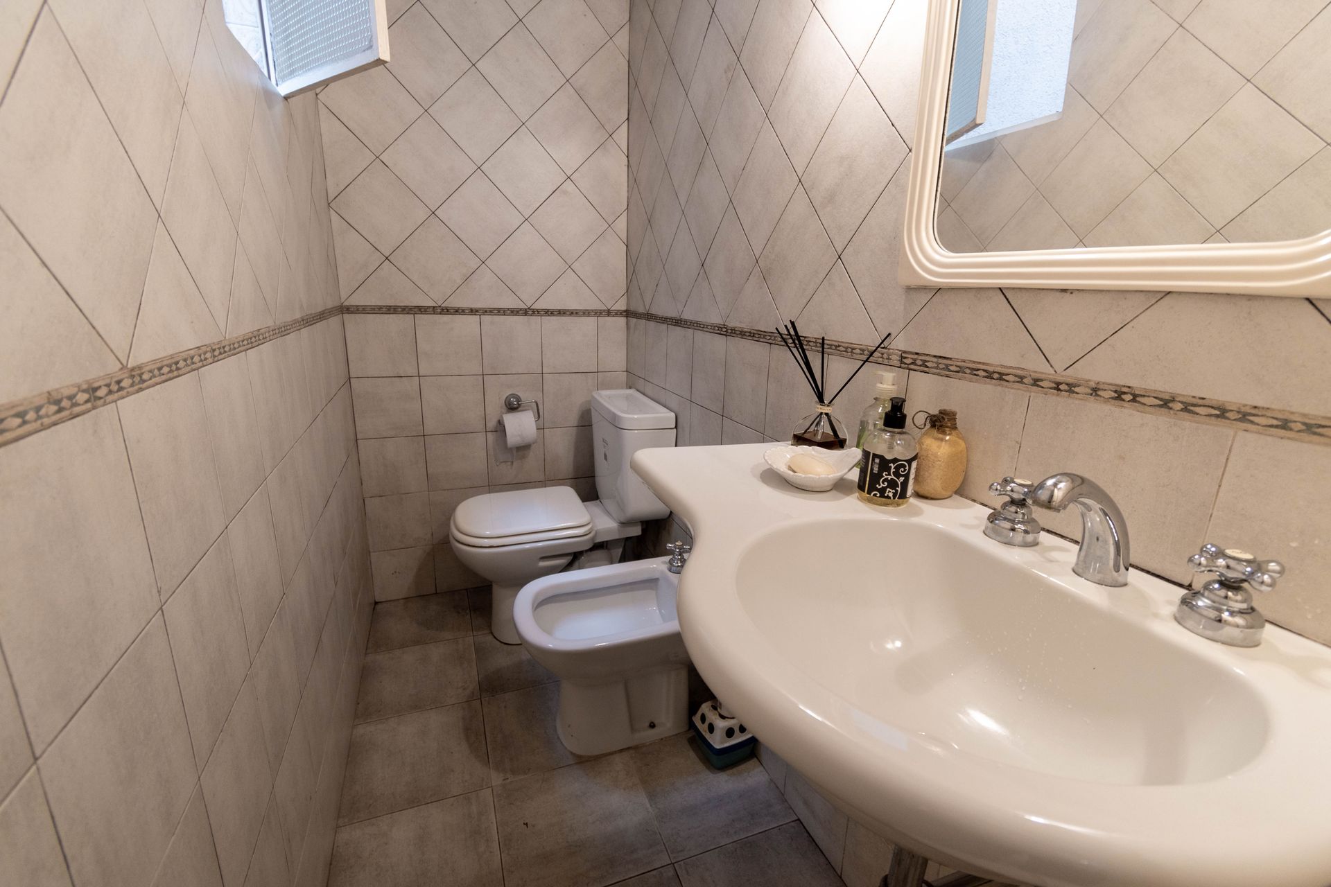 VENTA PH DE ESTILO 3 DORM CON PATIO Y TERRAZA - 15