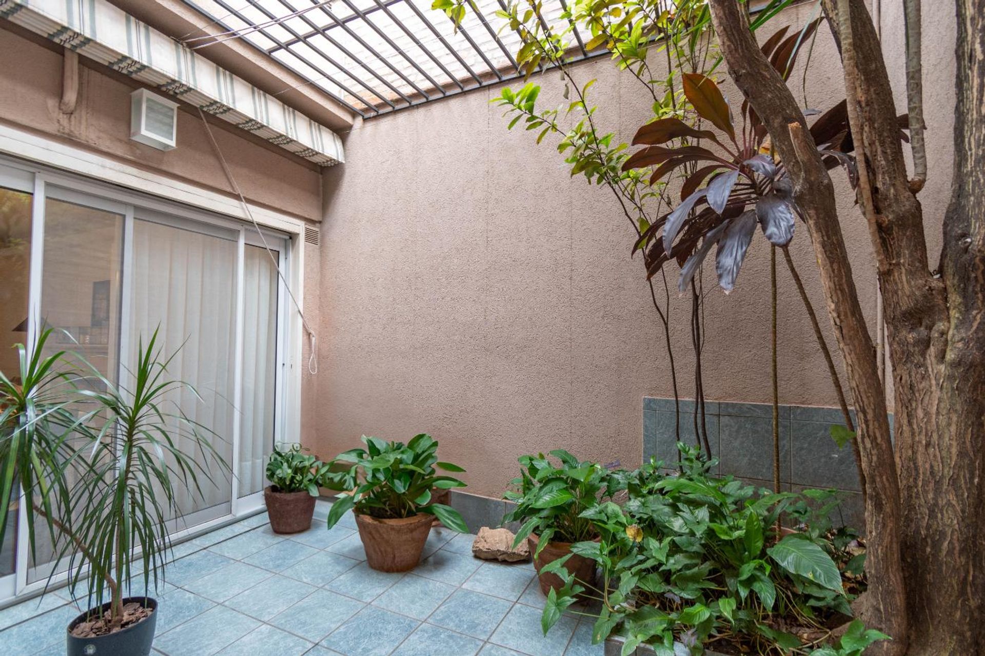 VENTA PH DE ESTILO 3 DORM CON PATIO Y TERRAZA - 19