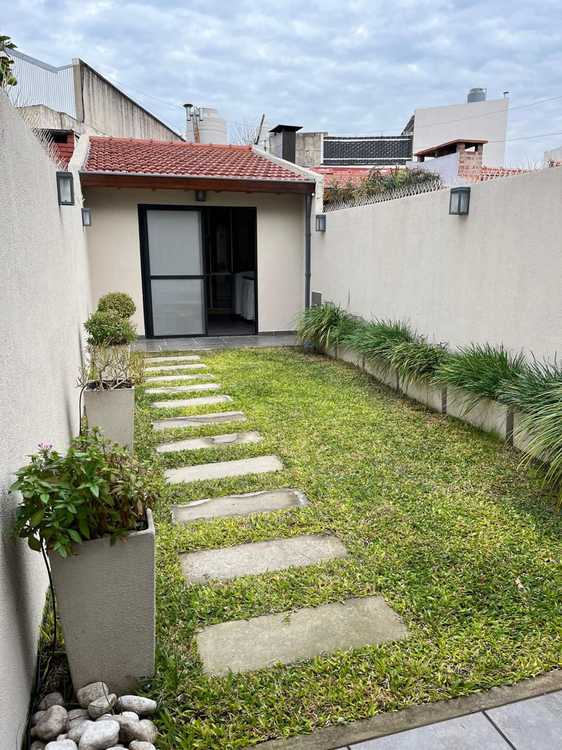 VENTA PH DUPLEX 4 AMB COCHERA JARDÍN QUINCHO - 5