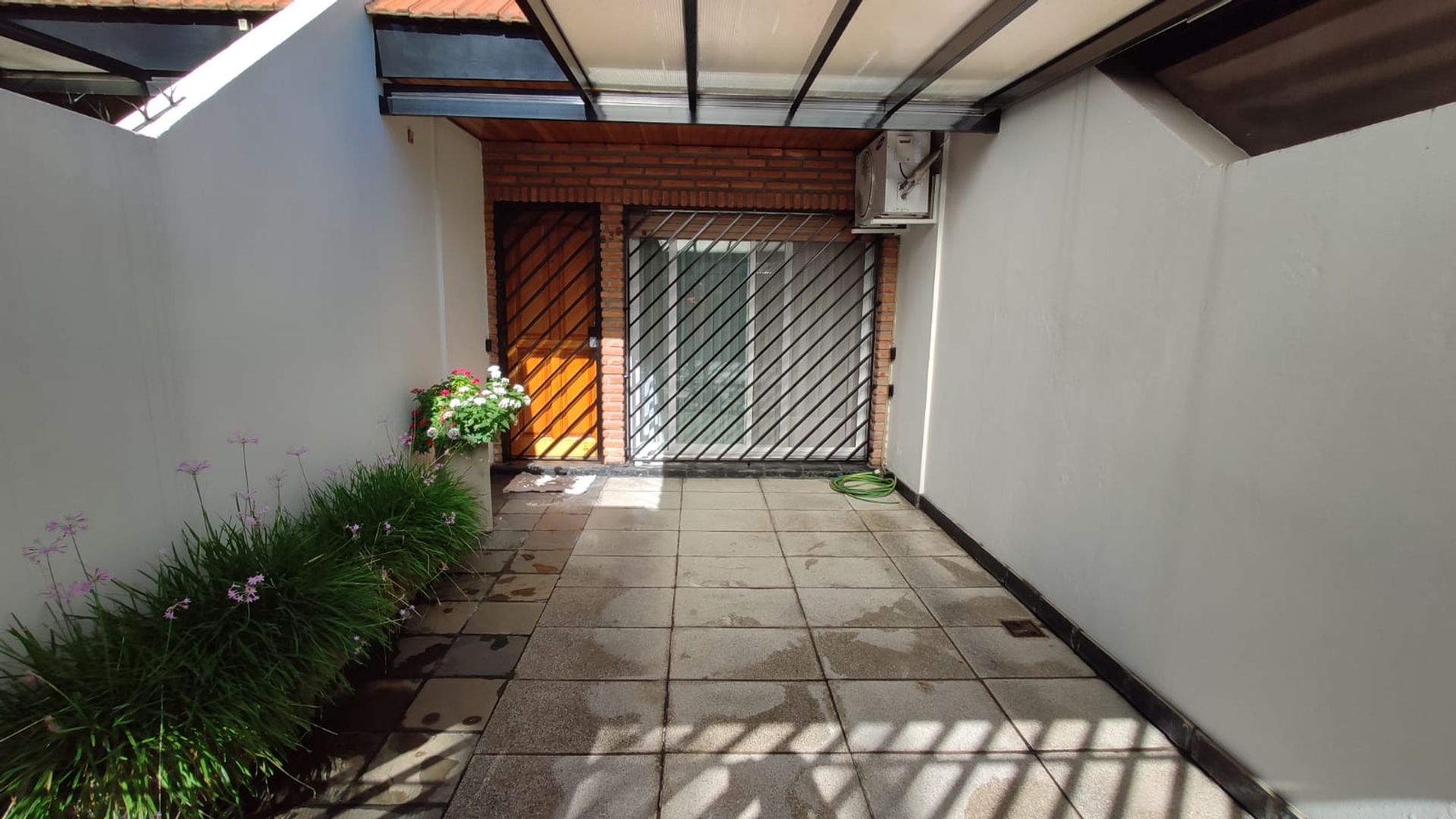 VENTA PH DUPLEX 4 AMB COCHERA JARDÍN QUINCHO - 3