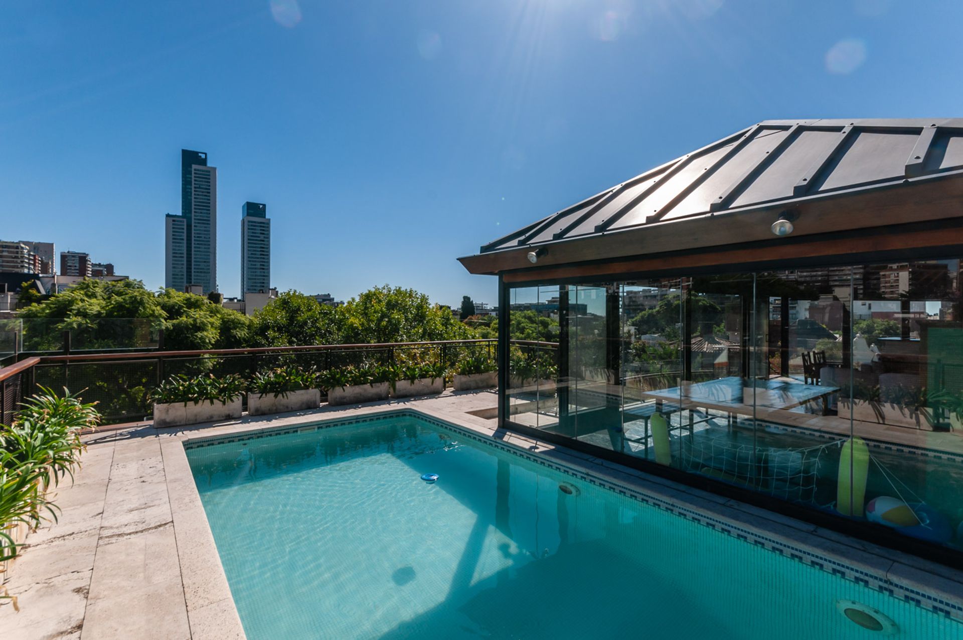 Casa 3 deptos en bloque en venta en Barrio Parque - 3
