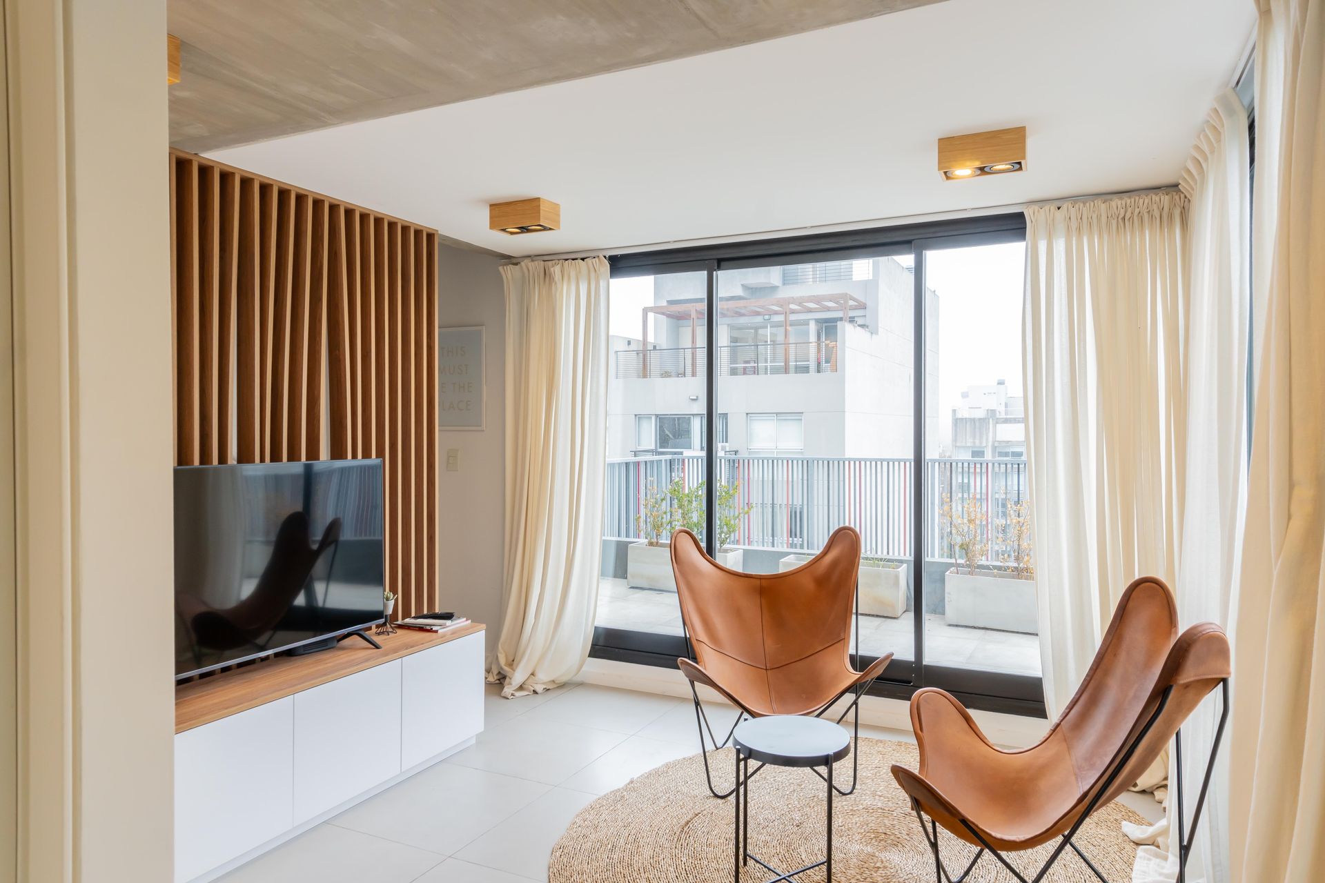 Dpto 2 amb en duplex con Terraza, patio y parrilla - 3