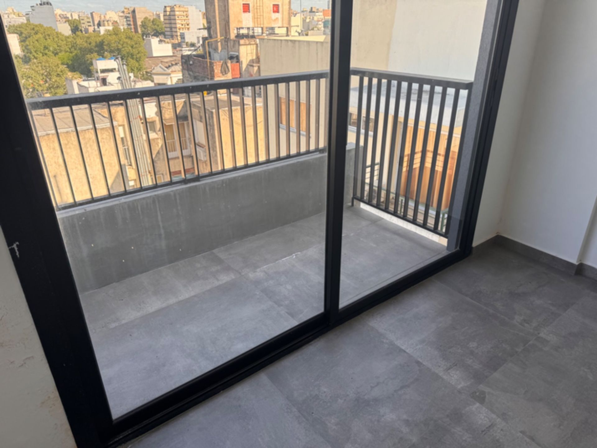 Venta Monoambiente a Estrenar TODO SOL - 3
