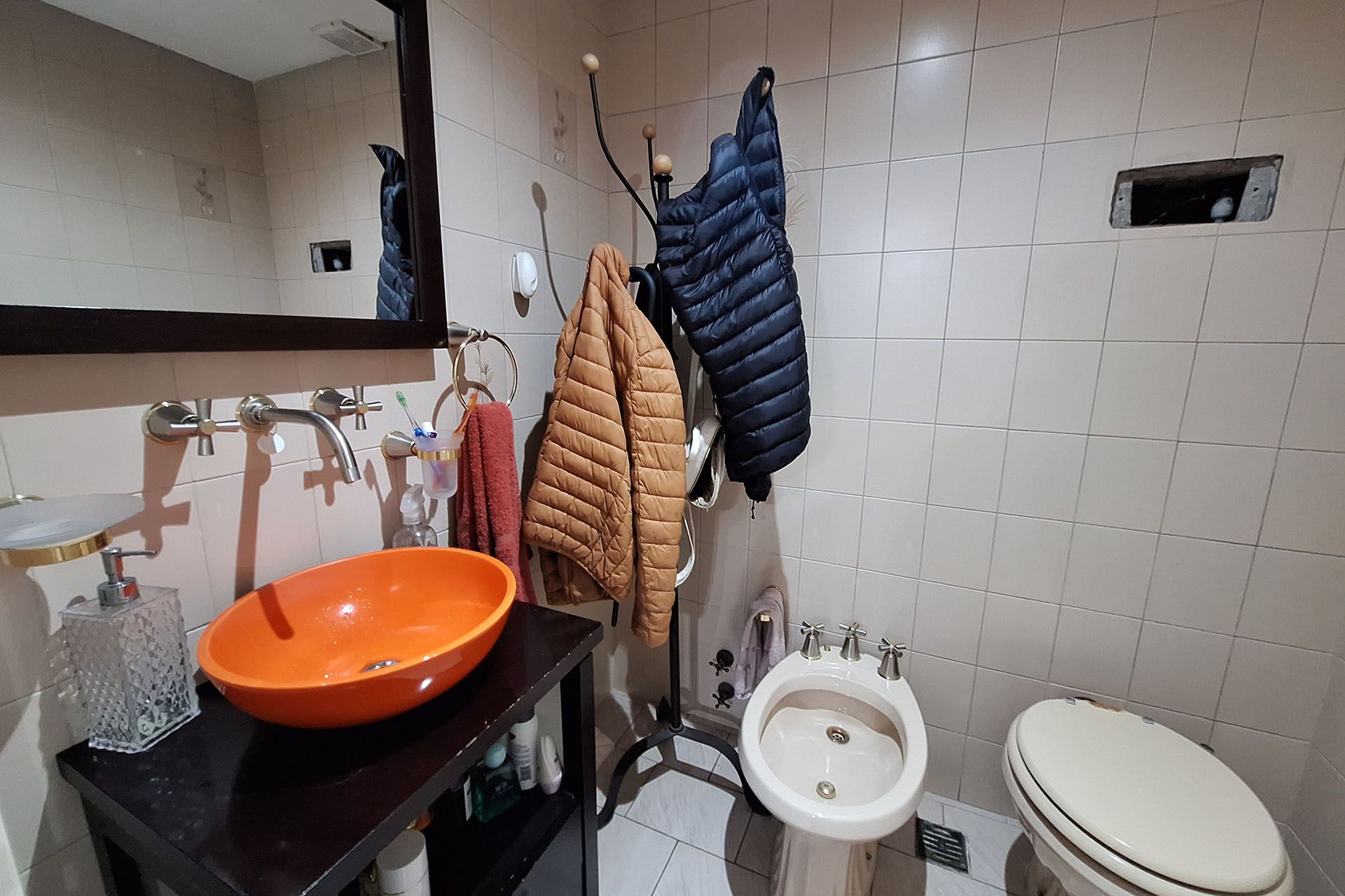 CASA EN VENTA CON PILETA EN RAMOS MEJIA - 8