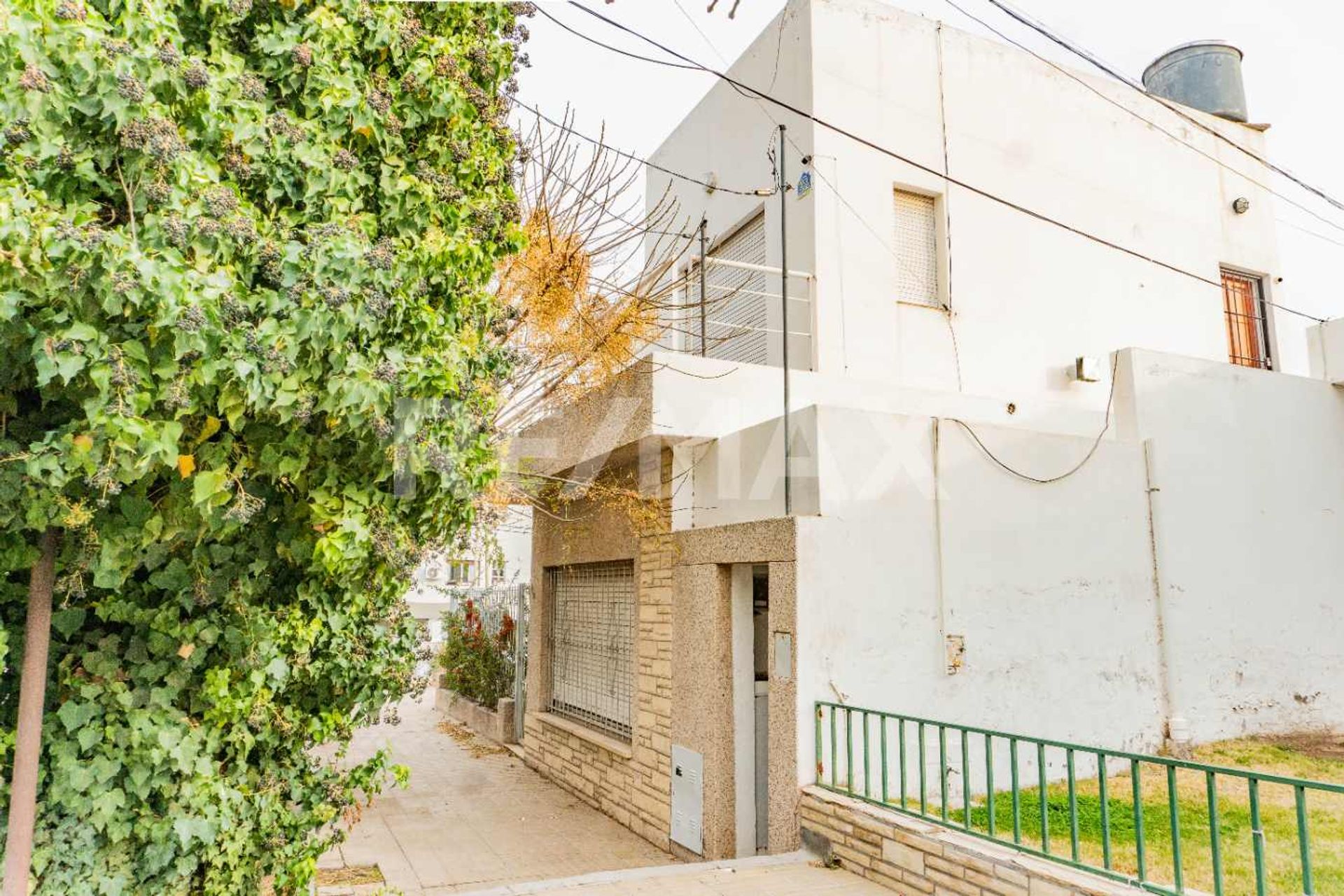 Casa + Dpto en venta, Elordi &amp; Brentana, Nqn - 2