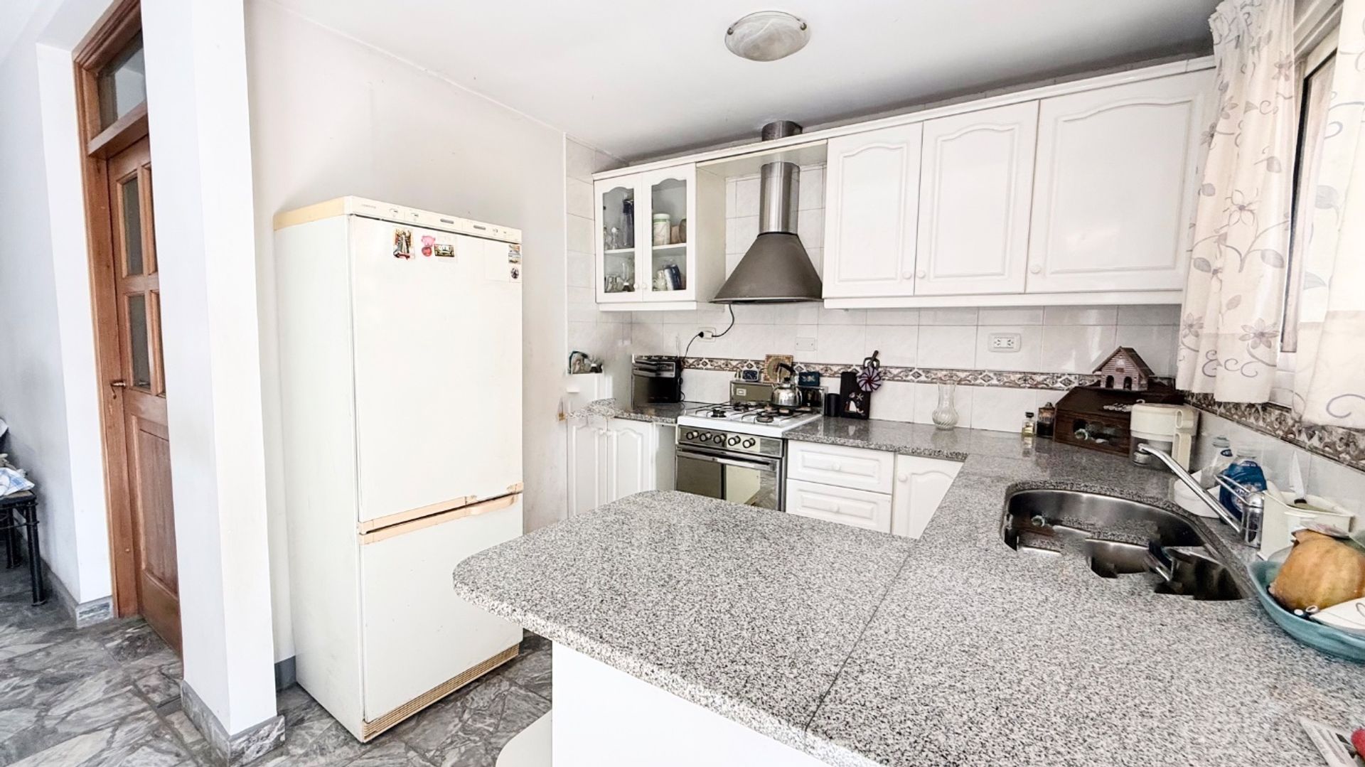 Venta Casa 3/4 Amb. Local, Patio, Villa Ballester — foto 8