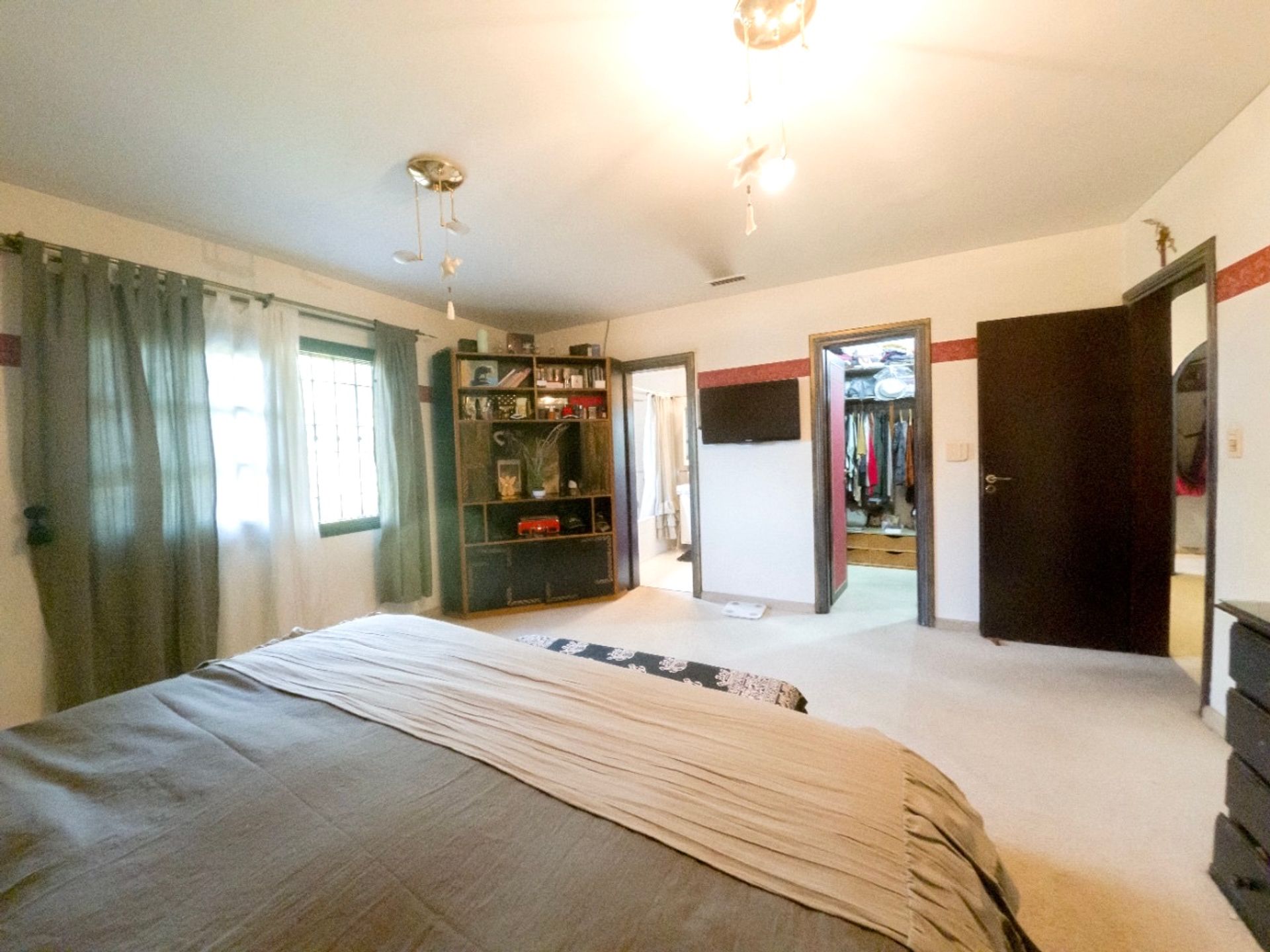 Casa en Venta en Moron, G.B.A. Zona Oeste