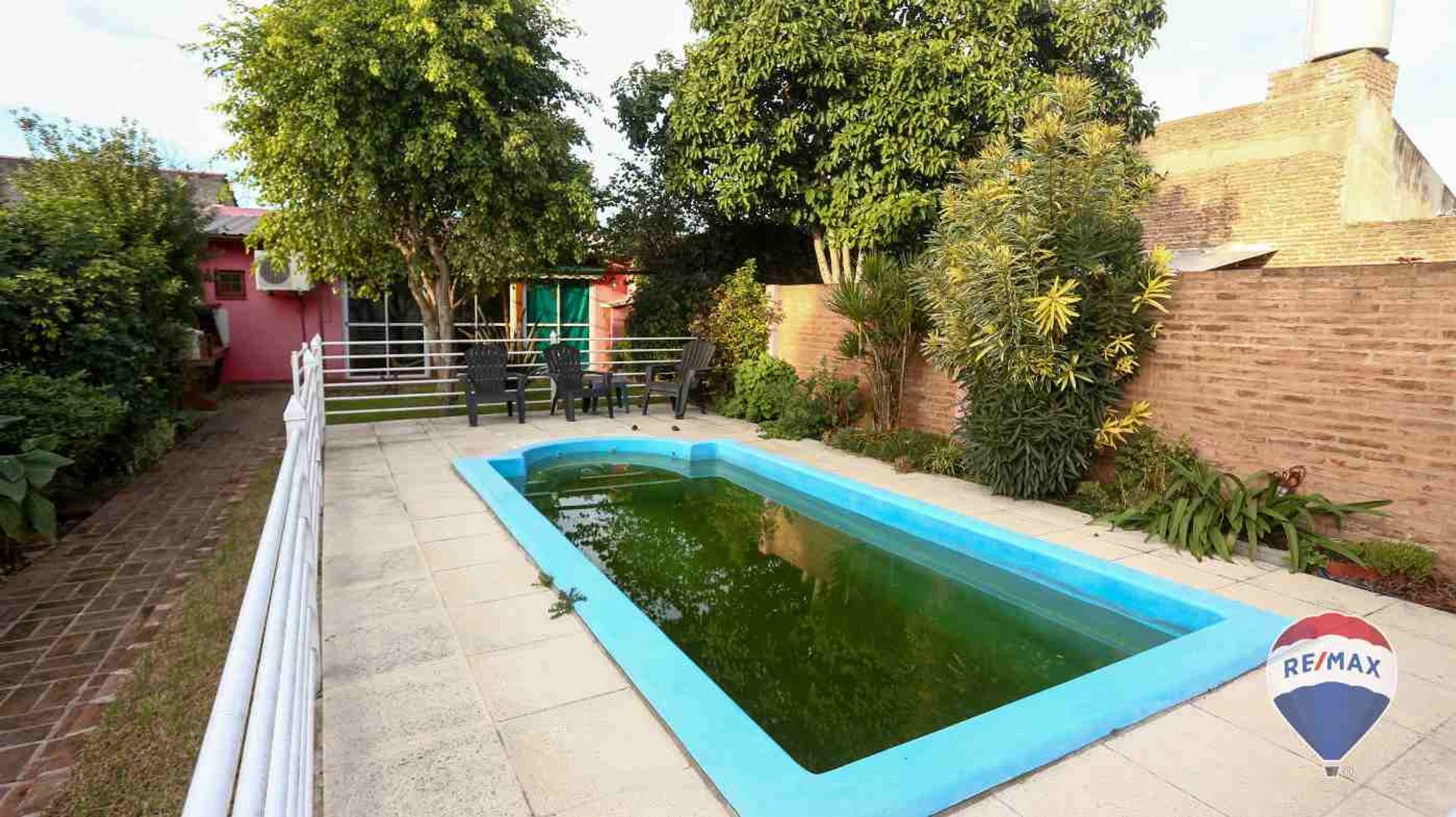CASA EN VENTA DE 6 AMBIENTES LLAVALLOL CON PILETA - 8