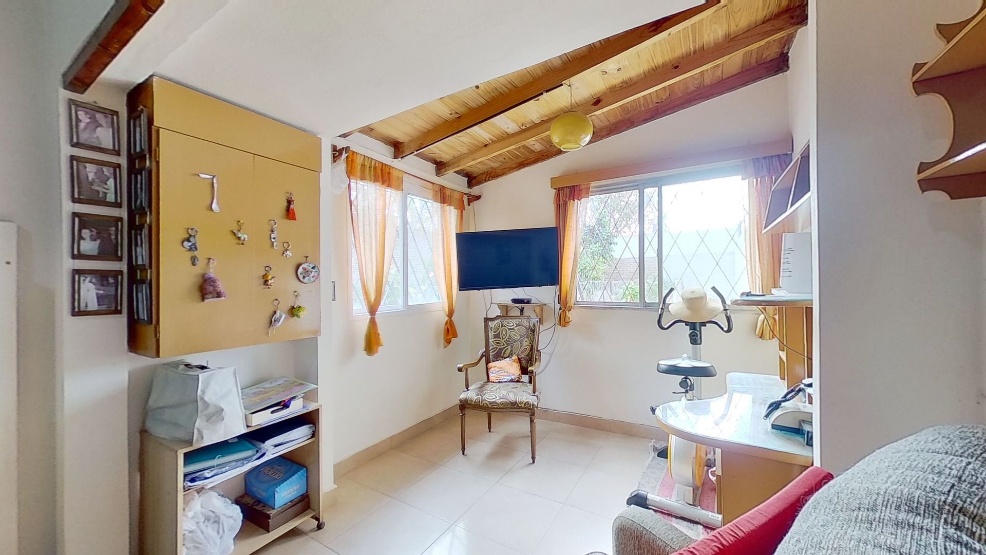 CASA 4 AMBIENTES EN VENTA EN CIUDAD JARD&Iacute;N — foto 11