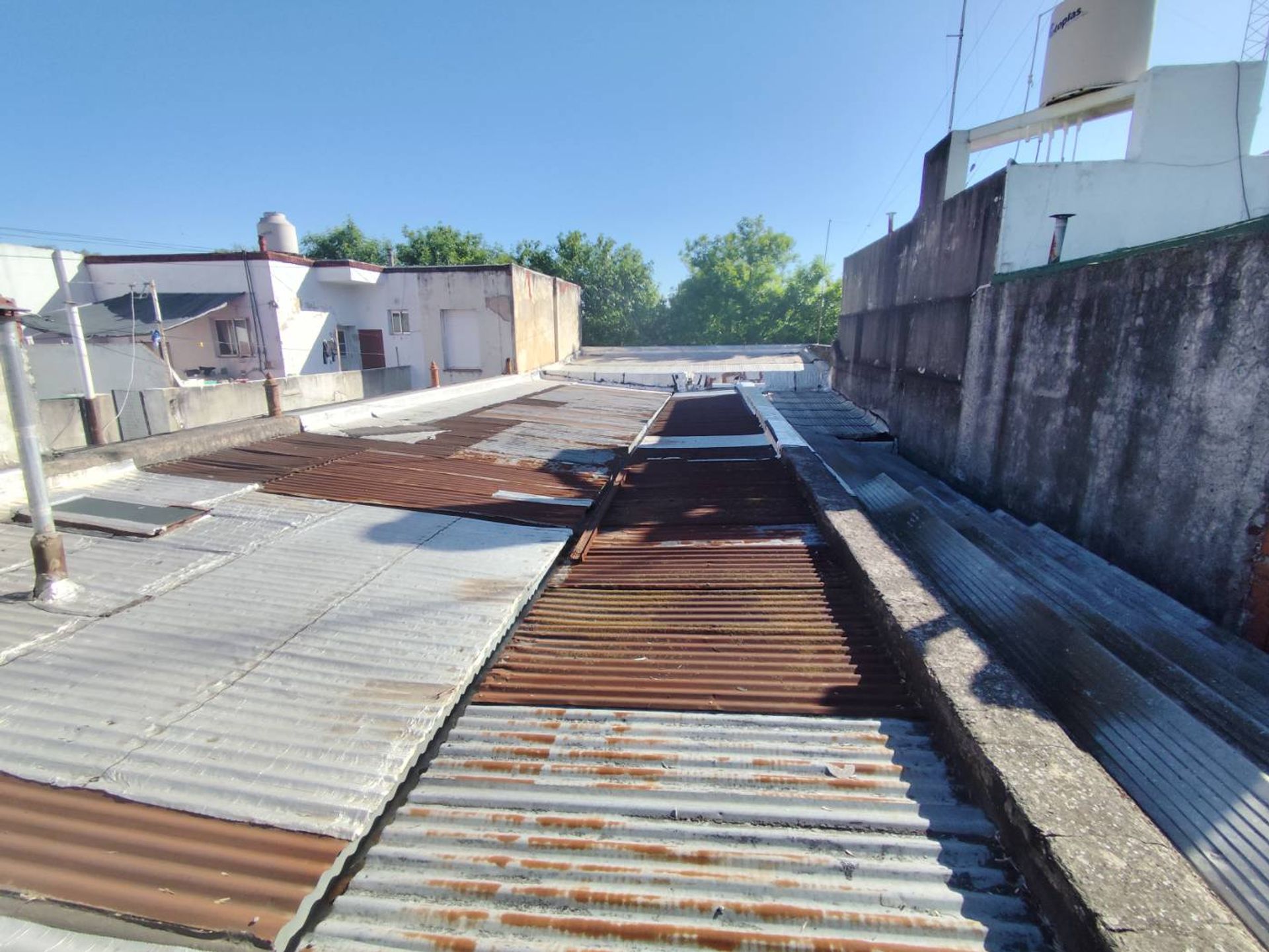 CASA LOTE VENTA 8 AMB GALPON DEPOSITO LOCAL - USAA - 12