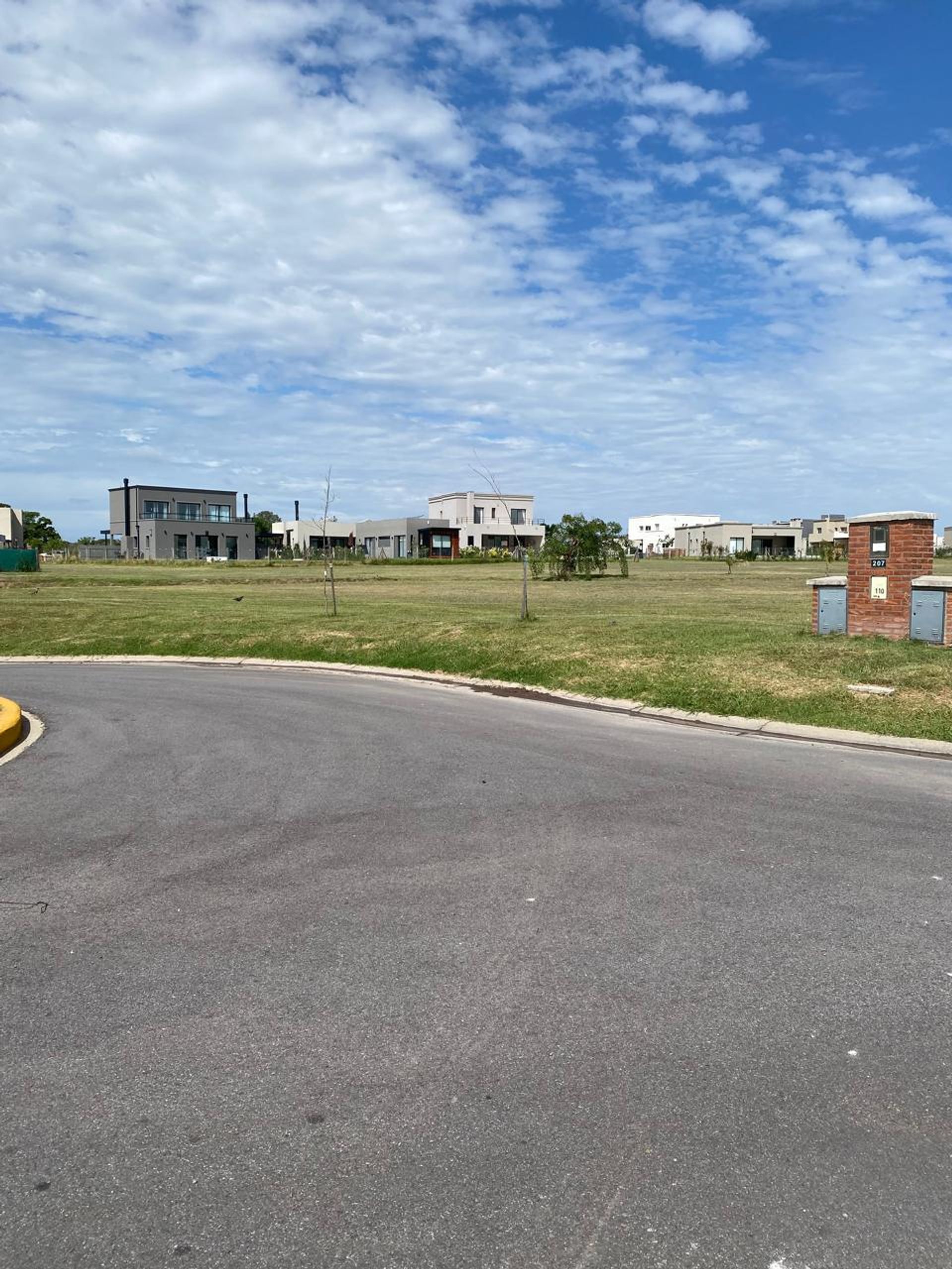Lote en Santa Lucia ubicaci&oacute;n estrat&eacute;gica - 16