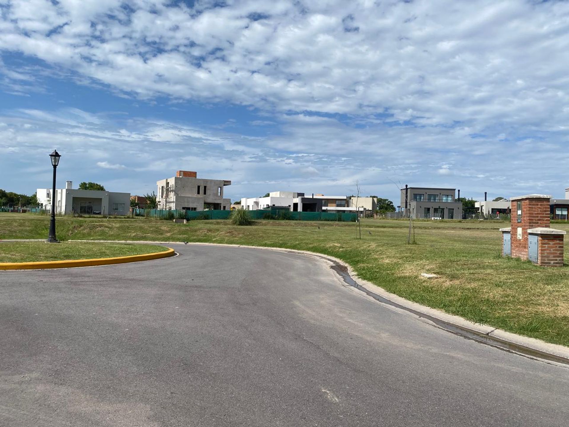 Lote en Santa Lucia ubicaci&oacute;n estrat&eacute;gica - 17