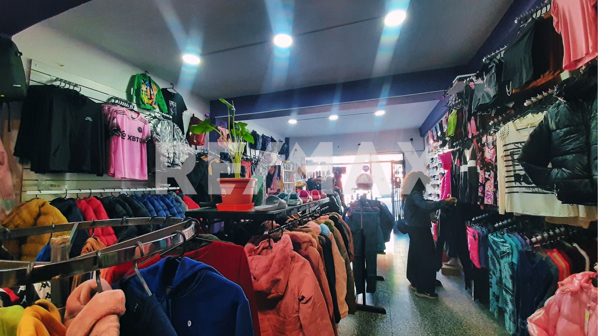 EN VENTA | LOCALES COMERCIALES | CENTRO NEUQUÉN - 5