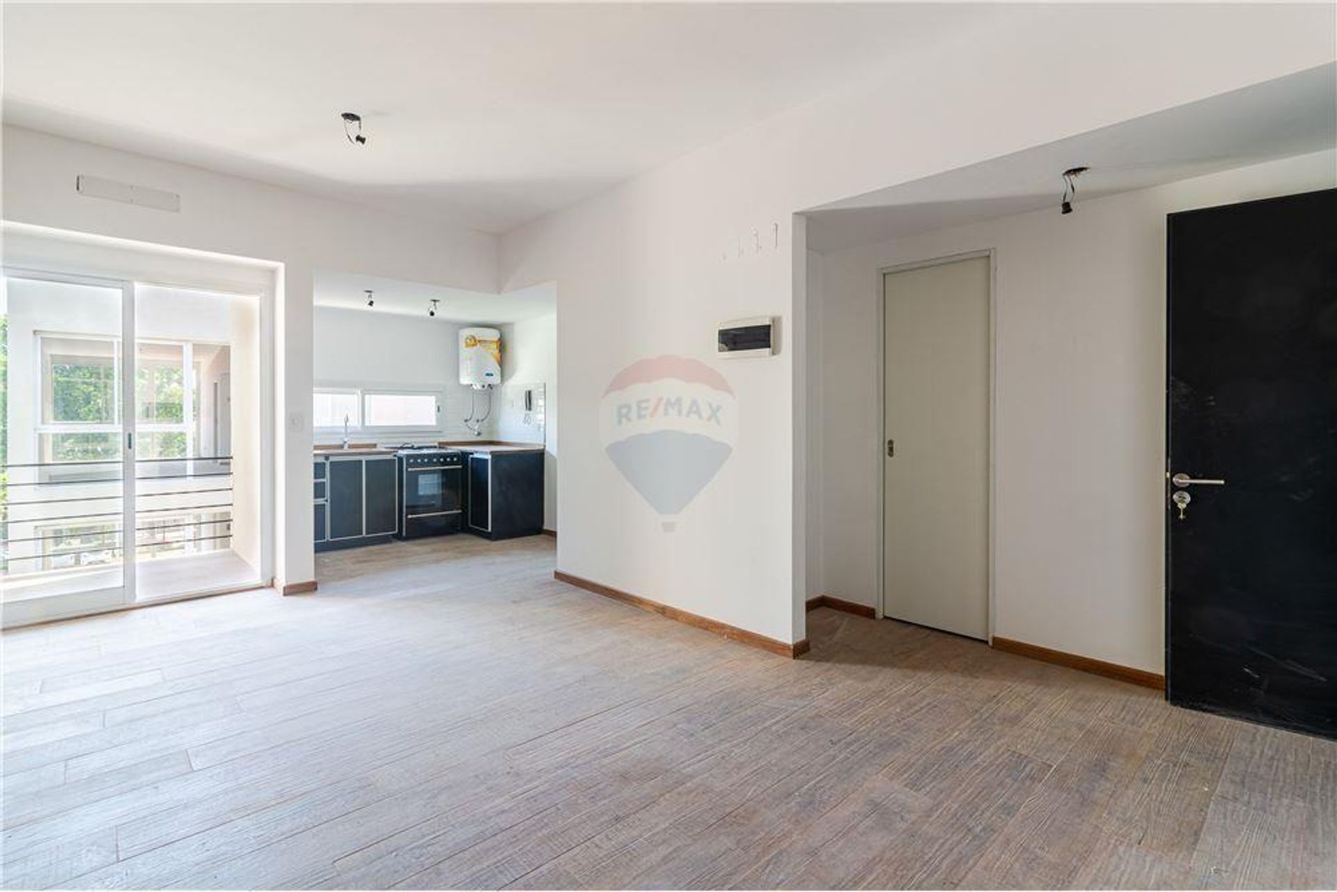 Venta 2 ambientes oportunidad San Martin - 1