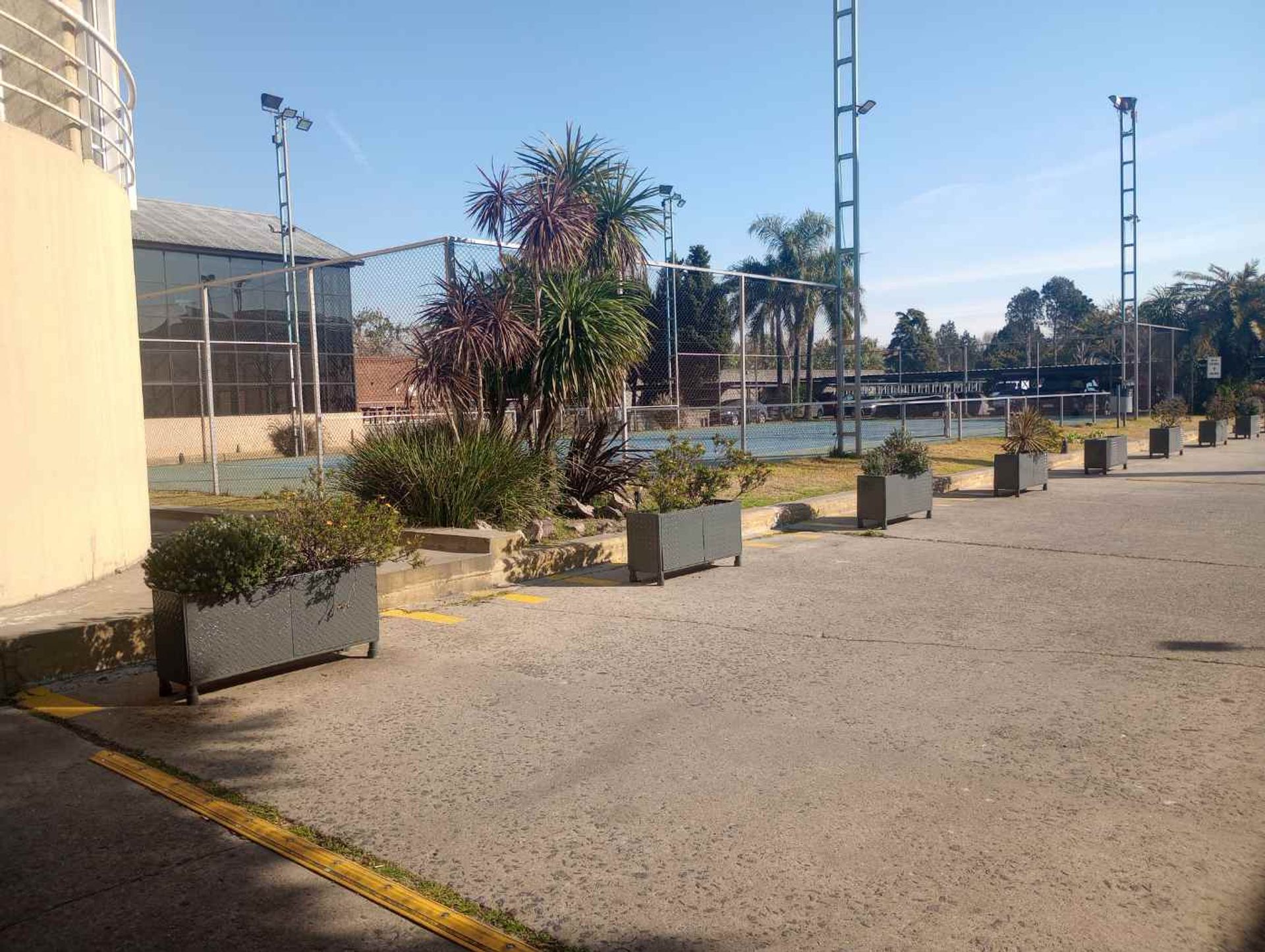 Venta dos amb. Silos de avellaneda, con cochera - 4