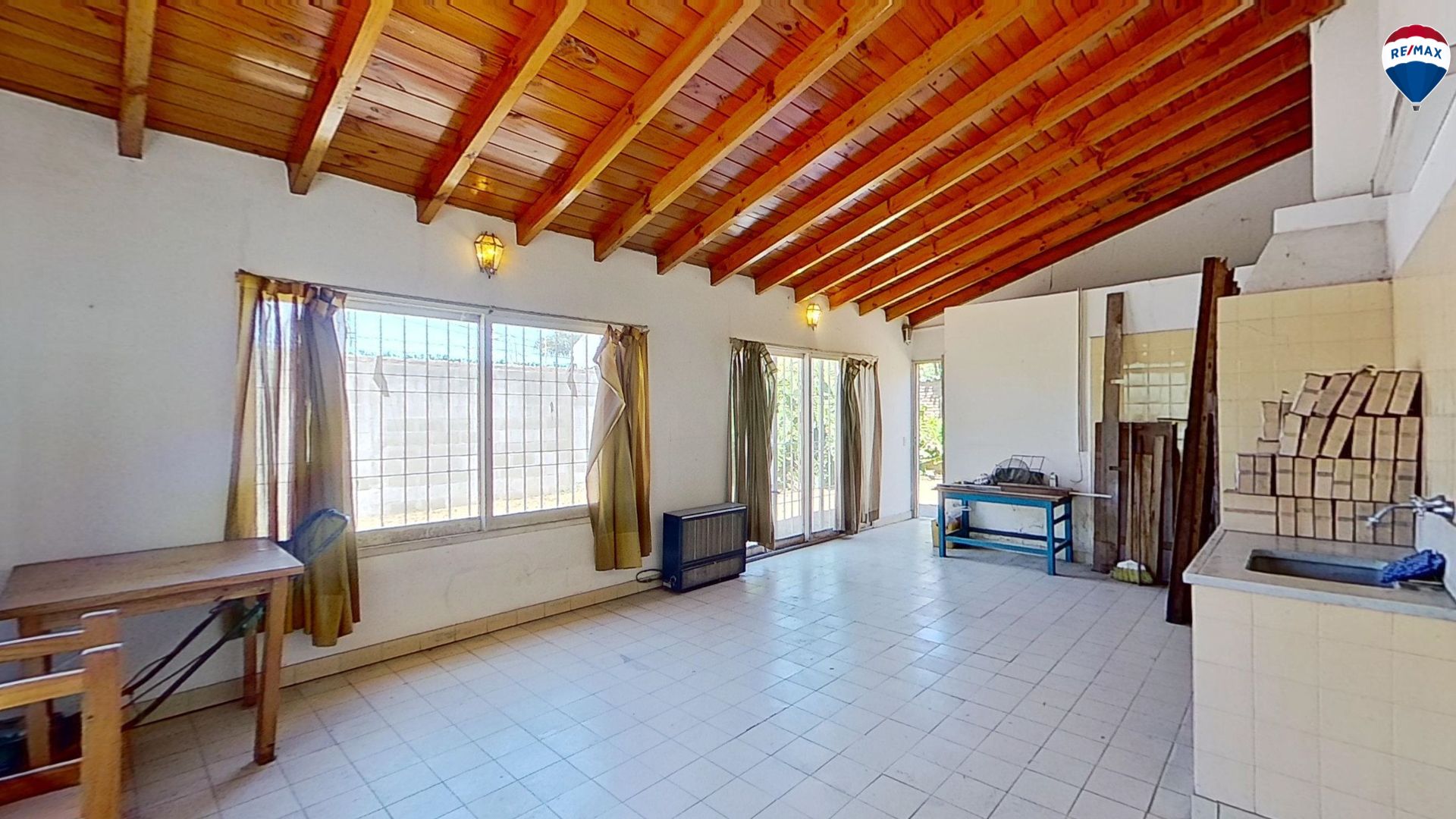 Don Torcuato - Venta Galpón con Depósito - 11