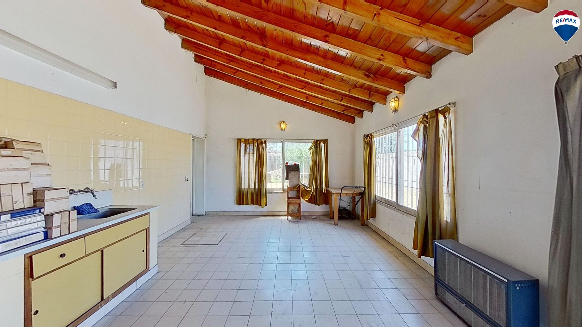 Don Torcuato - Venta Galpón con Depósito - 8