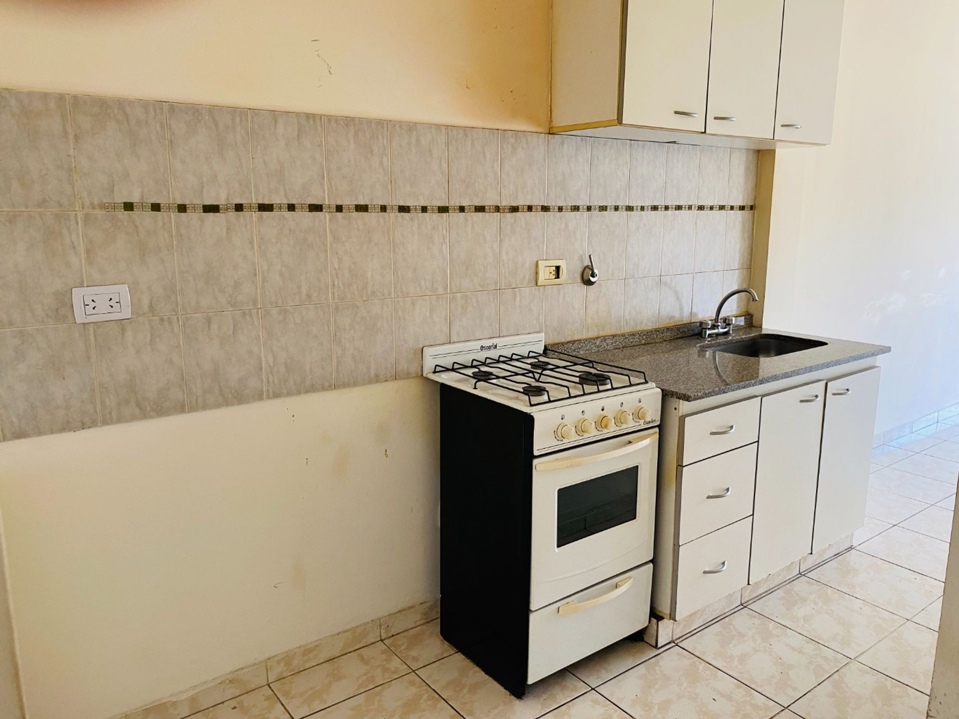 Venta 2 amb C/balc&oacute;n y SUM amts Subte E Apto Prof - 11