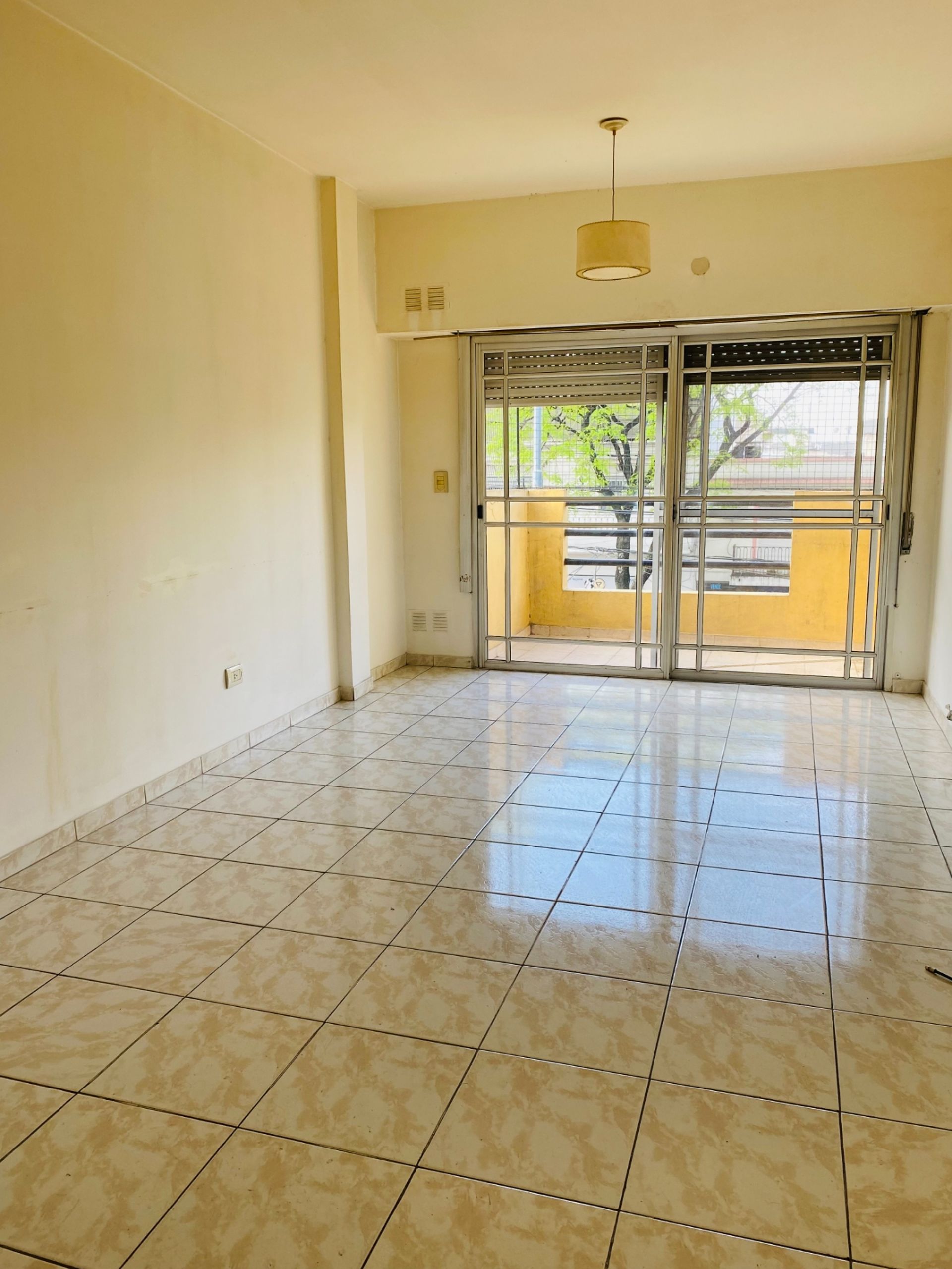 Venta 2 amb C/balc&oacute;n y SUM amts Subte E Apto Prof - 5