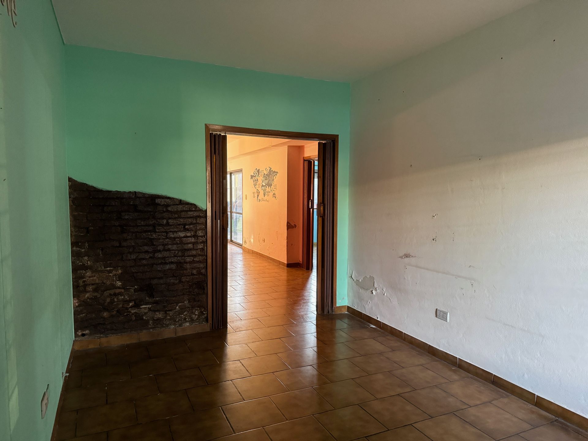 VENTA CASA 4 AMBIENTES ITUZAINGO. A RECICLAR - 15