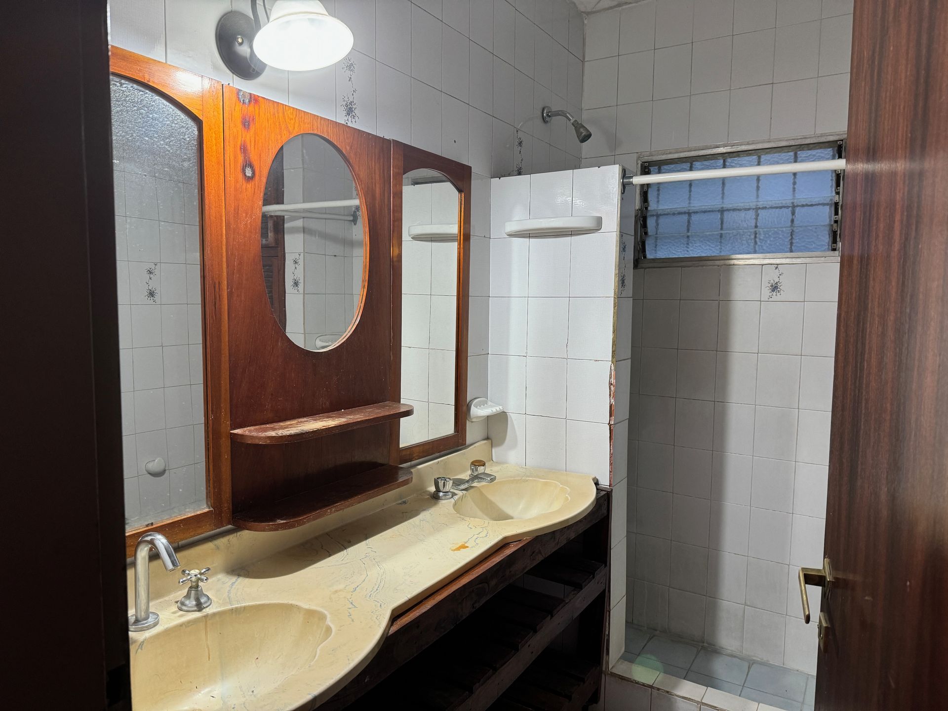 VENTA CASA 4 AMBIENTES ITUZAINGO. A RECICLAR - 6