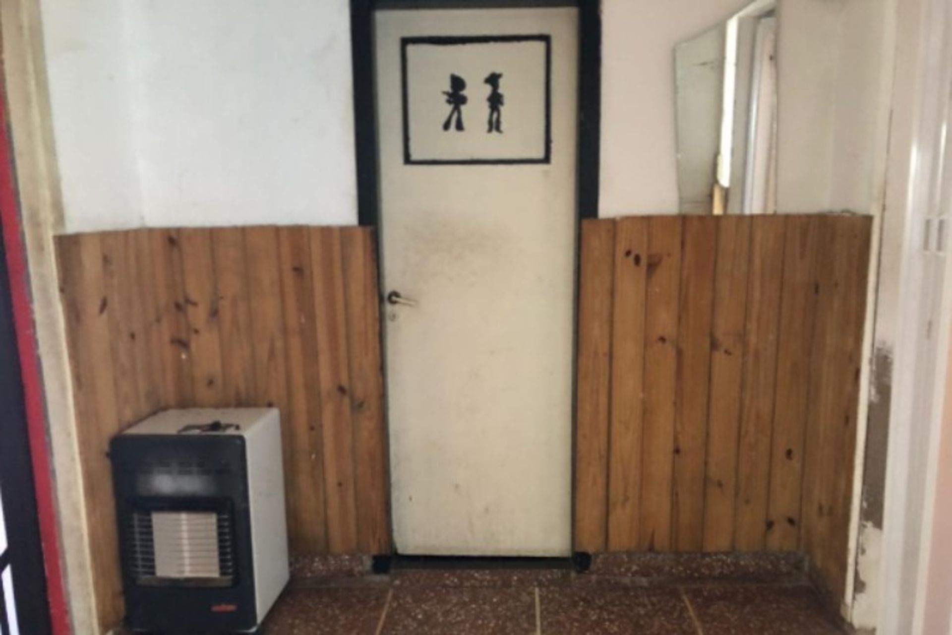 VENDE CASA 4 AMBIENTES CASTELAR - 4