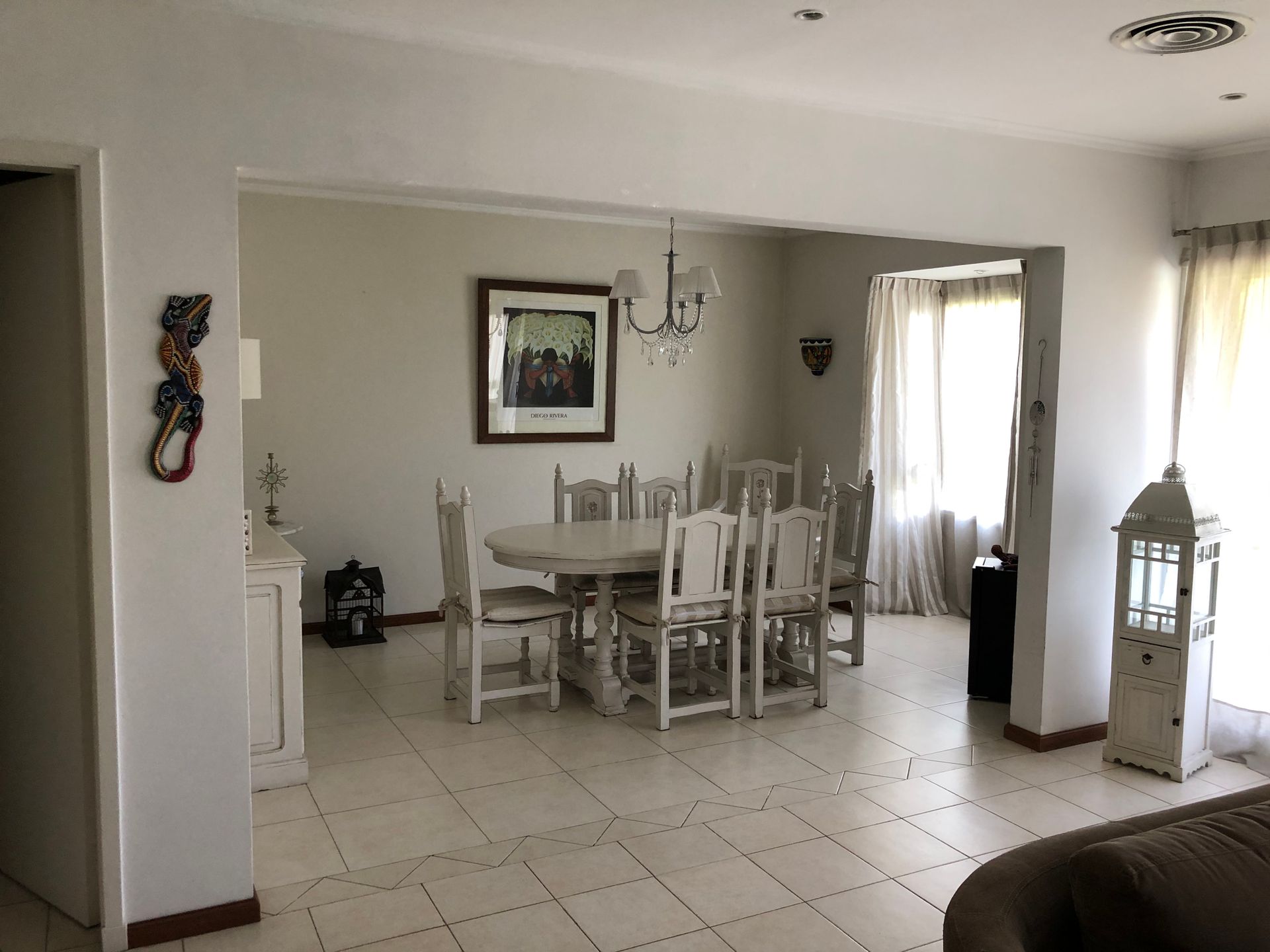 CASA 4 AMBIENTES EN VENTA OMBÚES DE HUDSON PILETA - 10