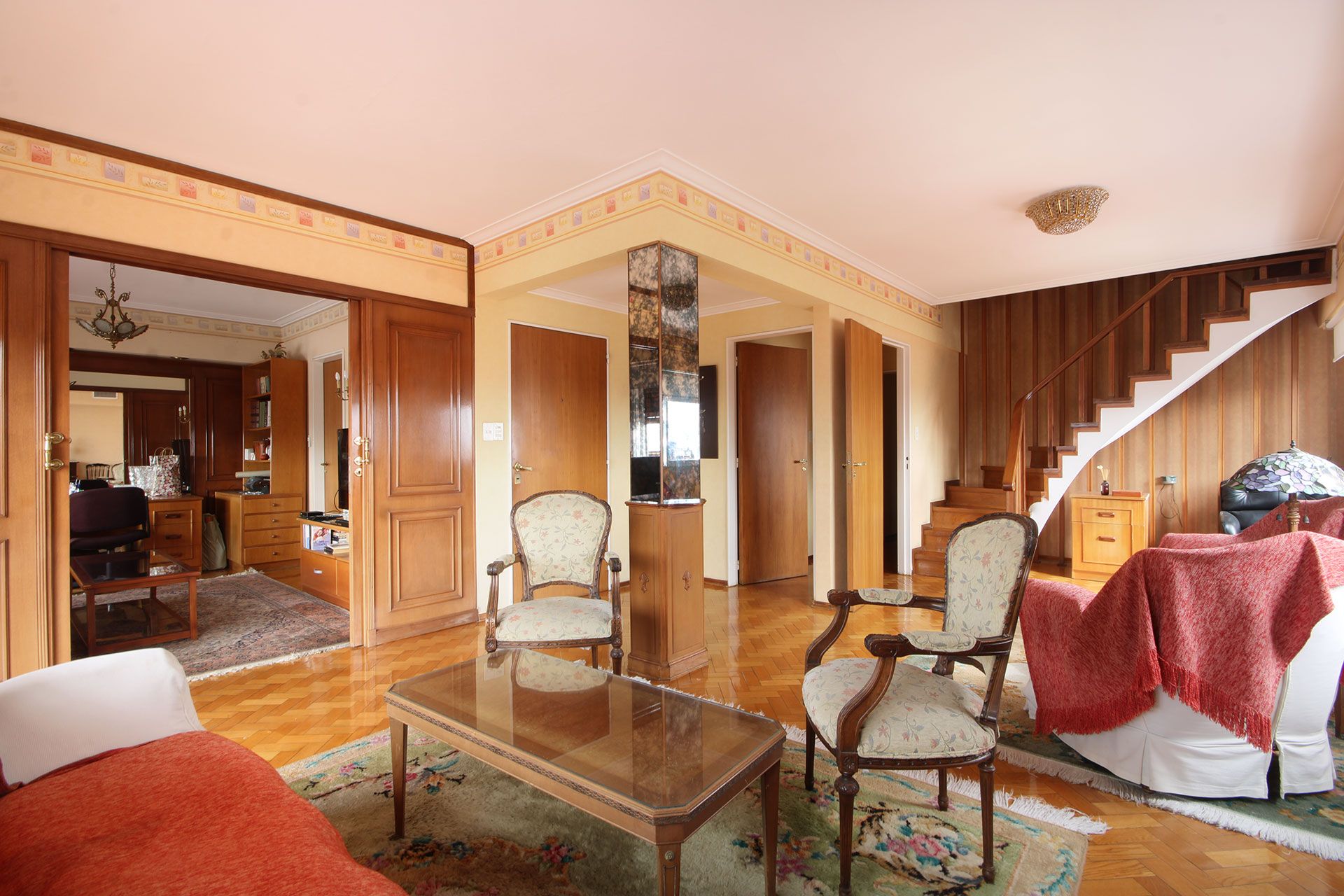 Venta departamento 6 ambientes con cochera Flores - 2
