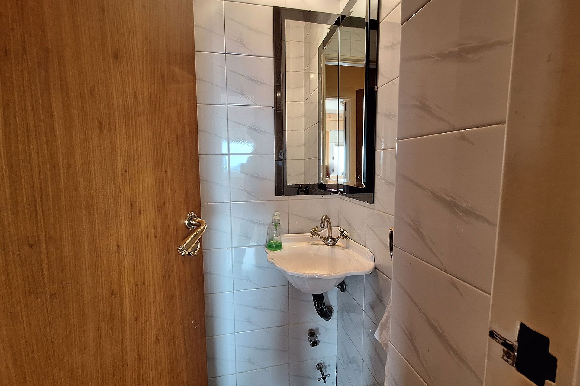 Venta departamento 6 ambientes con cochera Flores - 12