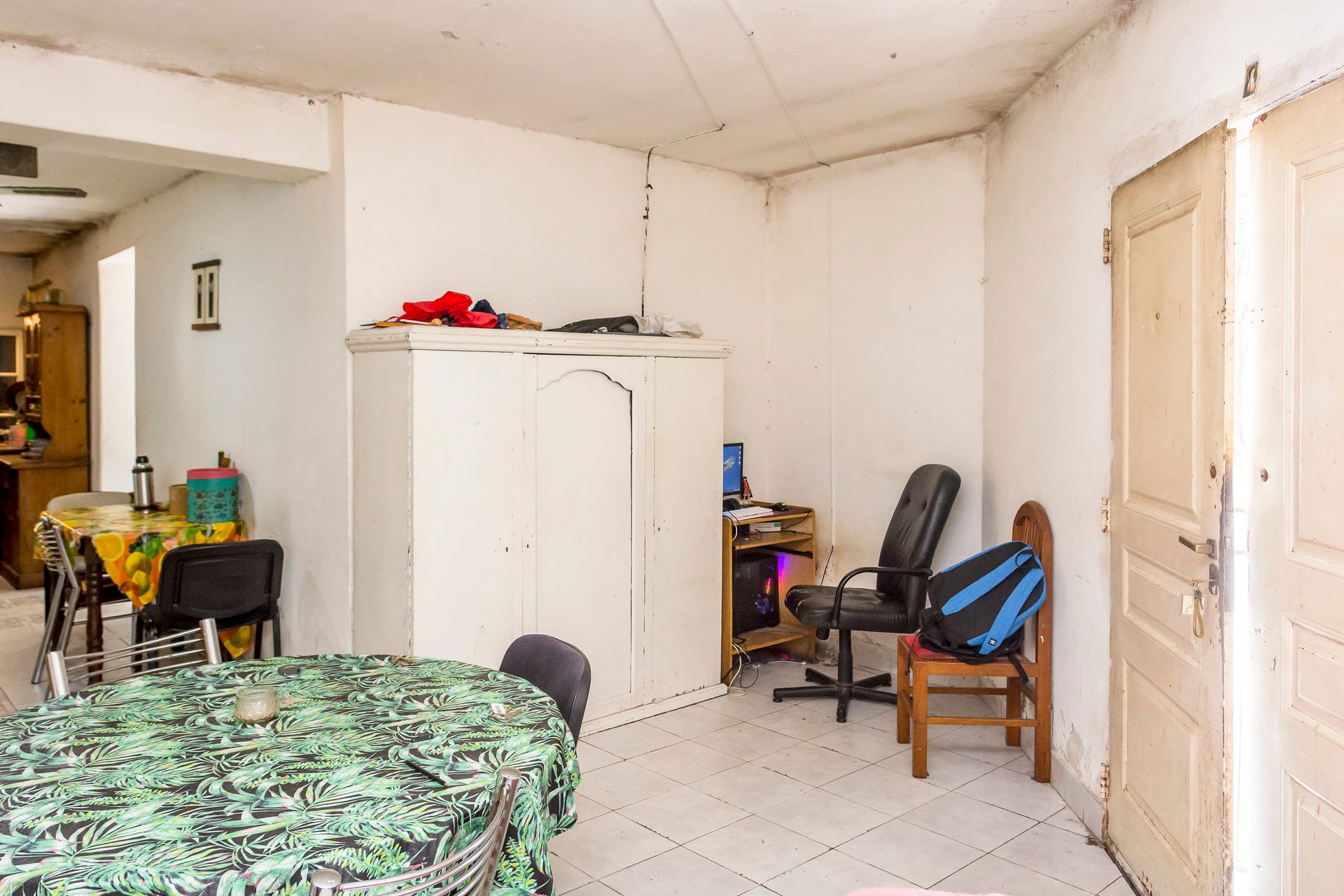 CASA 2 DORMITORIOS VENTA EN AV DEL LIBANO ZONA SUR — foto 4