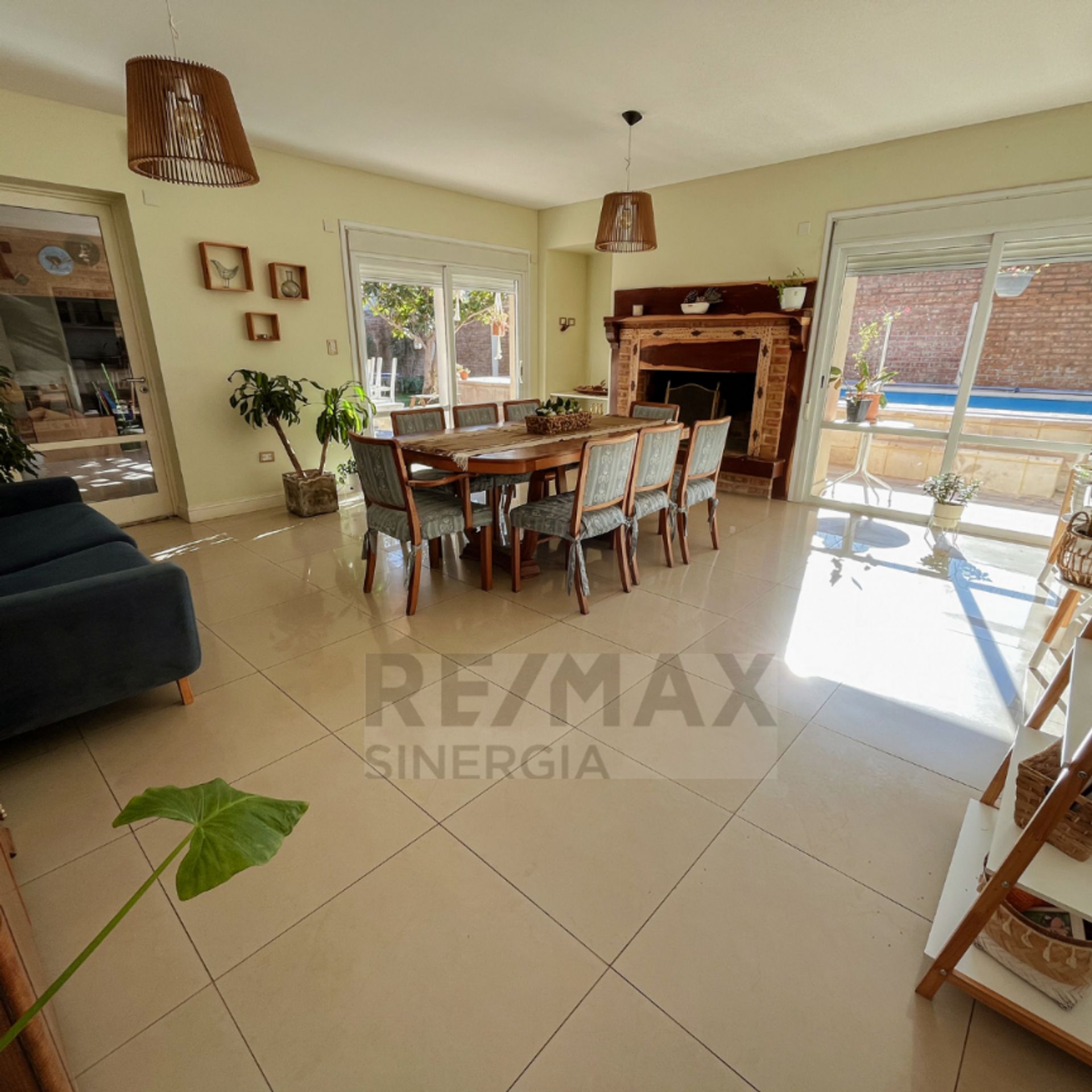 CASA 5 DORMITORIOS EN JARDINES DEL REY - 7