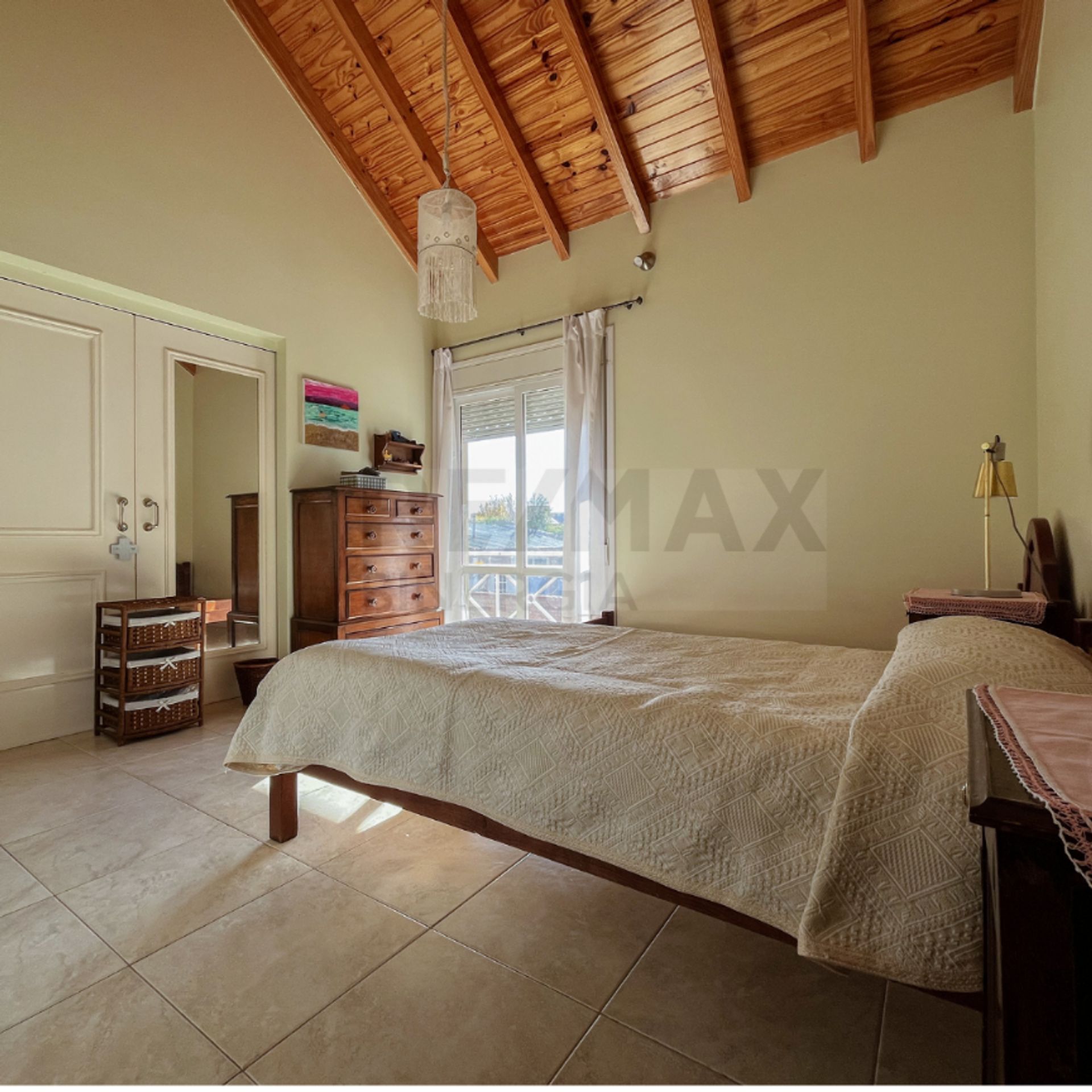 CASA 5 DORMITORIOS EN JARDINES DEL REY - 14