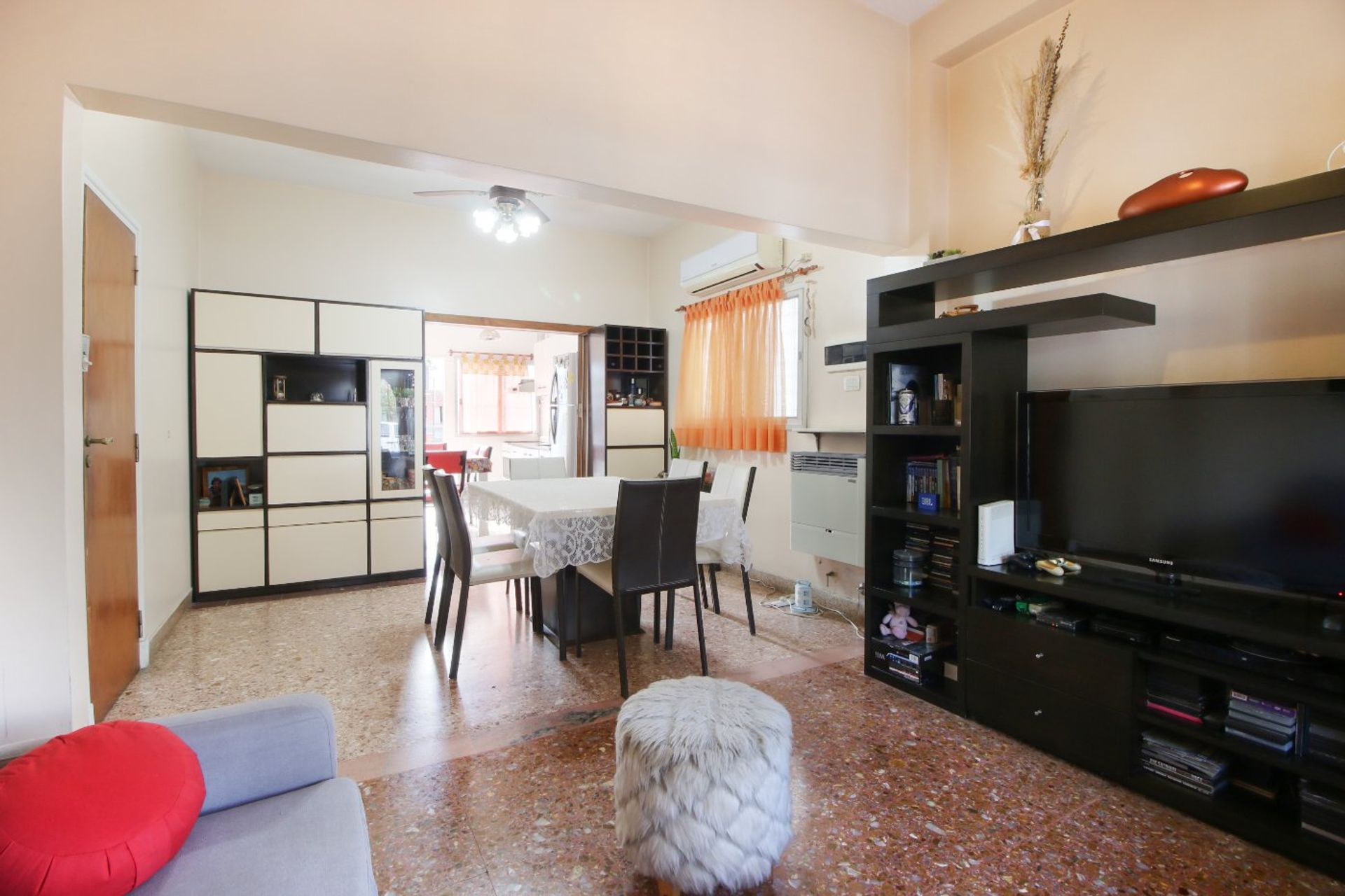 CASA 4 AMBIENTES VENTA RAMOS MEJIA JARDIN QUINCHO - 4